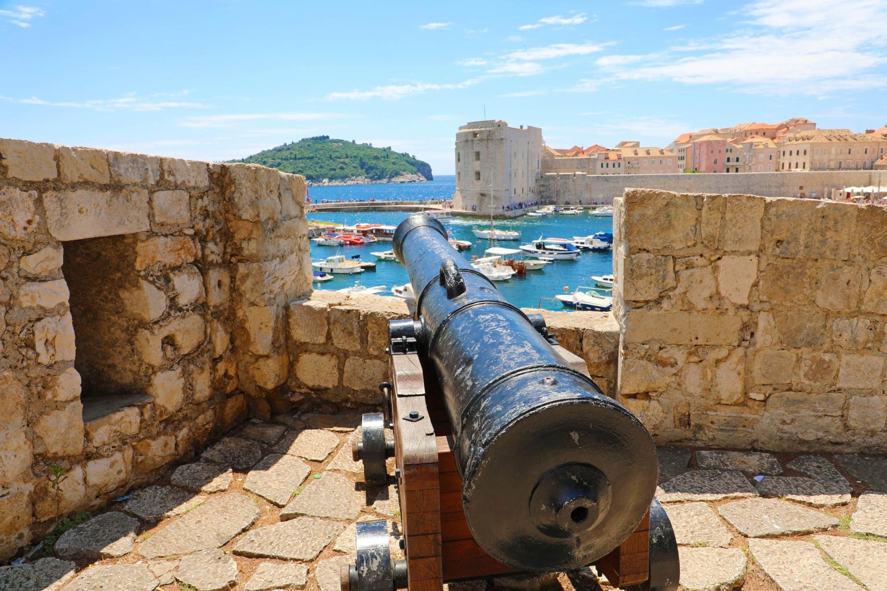 Dubrovnik City Walls: Early Morning & Sunset Guided Walk