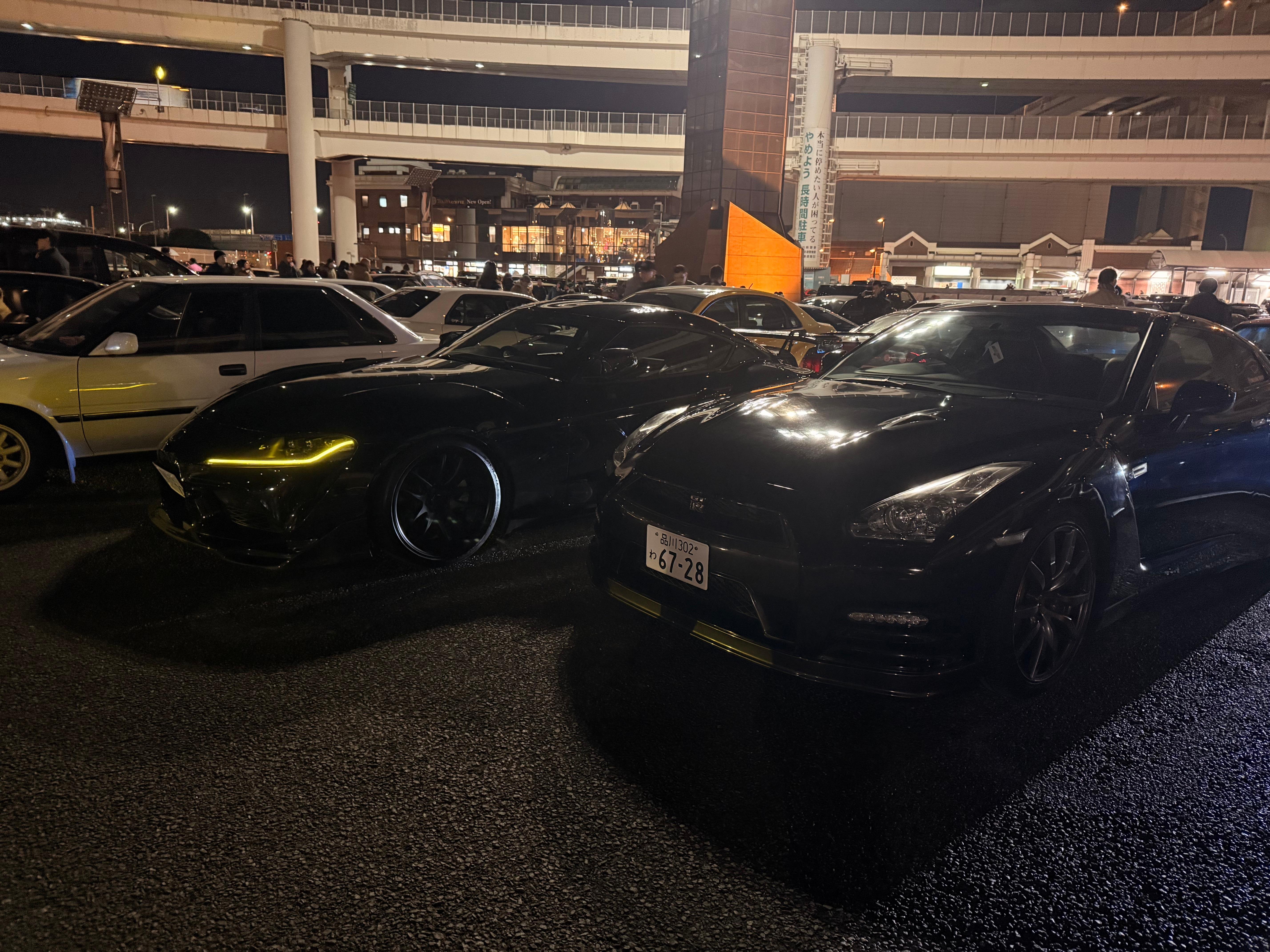 Tokyo・Yokohama: JDM Night Cruise with Mercedes-Benz E43 AMG