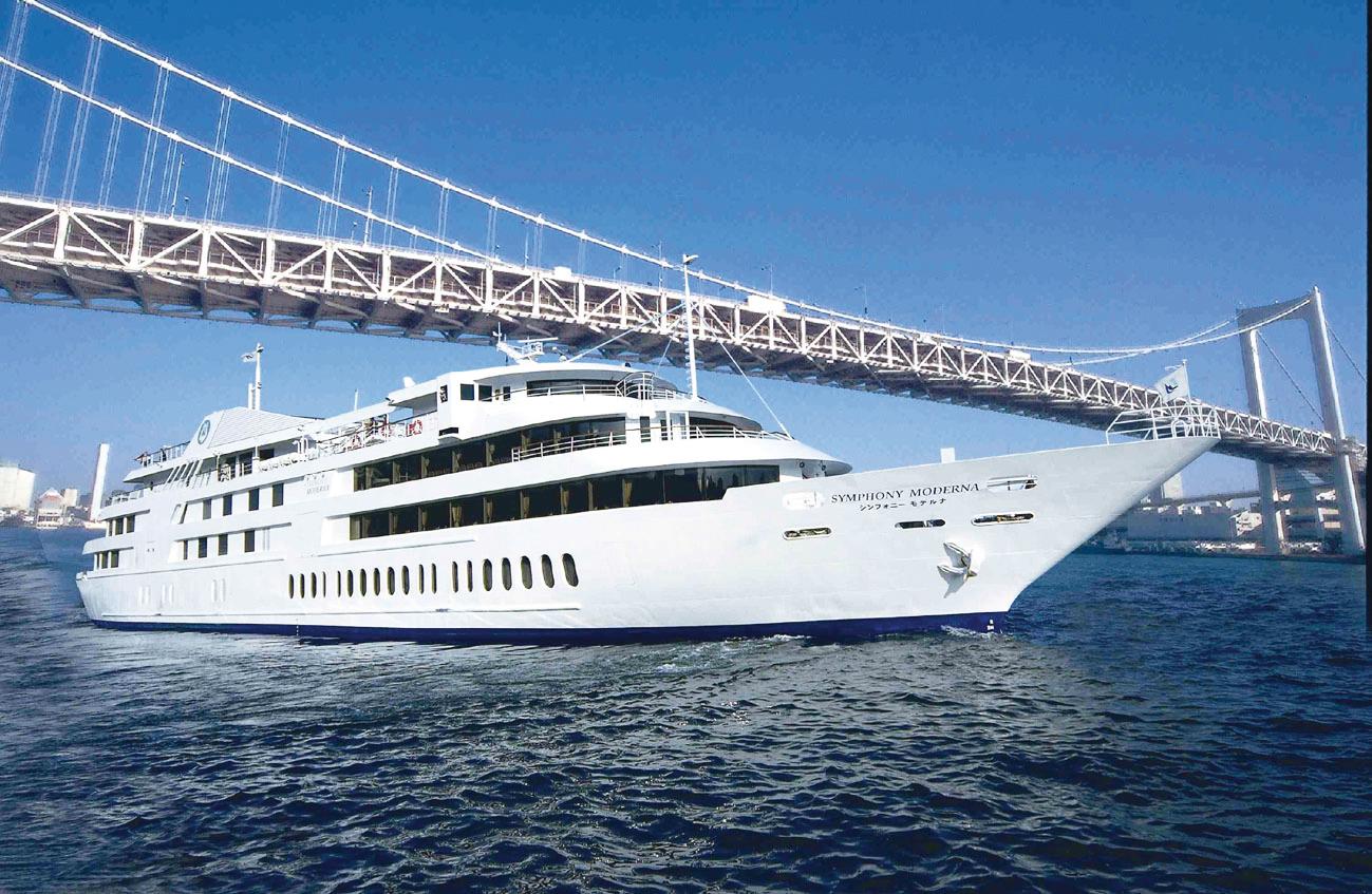 Dynamic Tokyo Full-Day Tour: Tea Ceremony, Buffet Lunch & Bay Cruise
