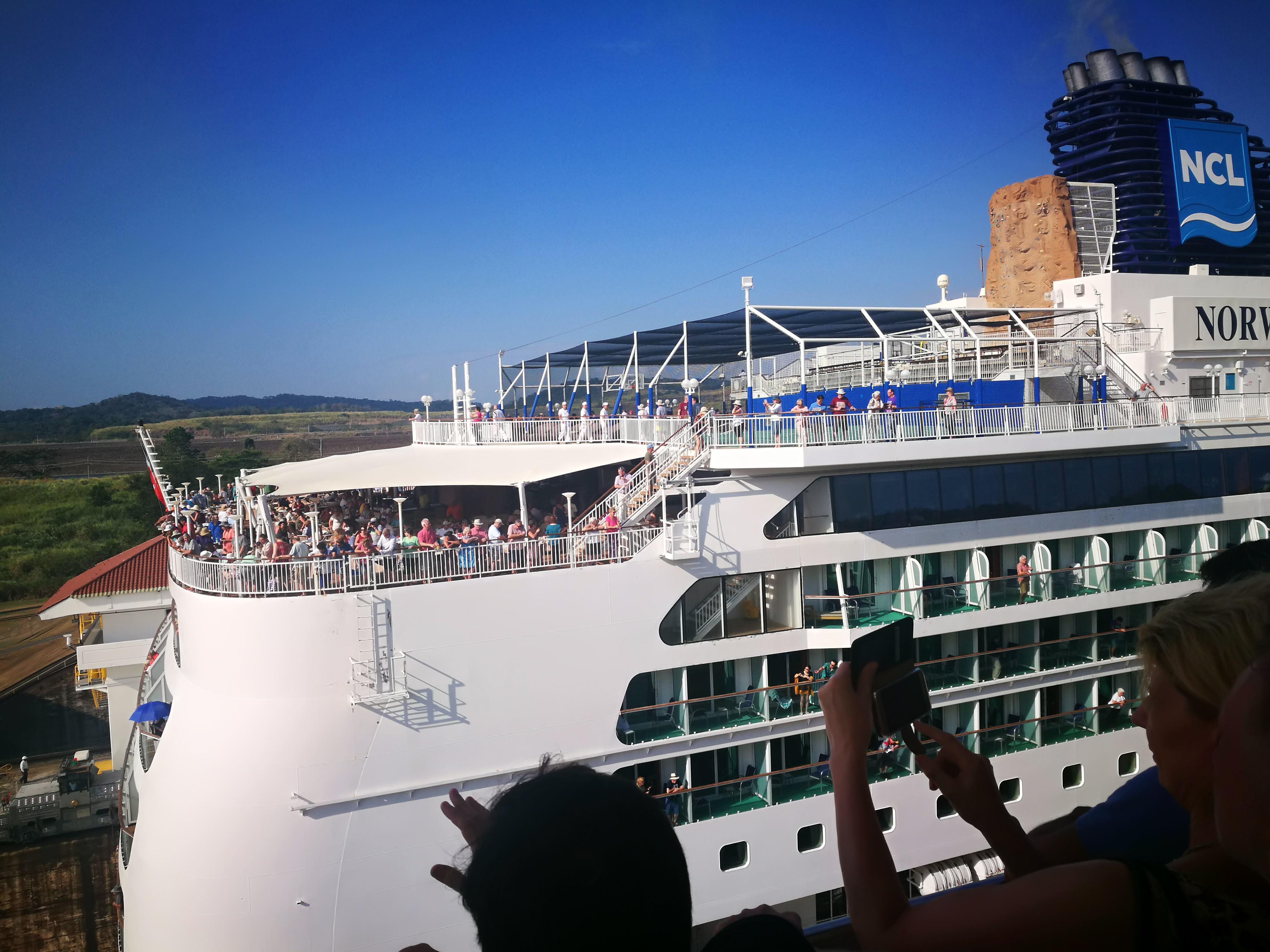 Private Panama City & Canal Layover Tour (Spanish)