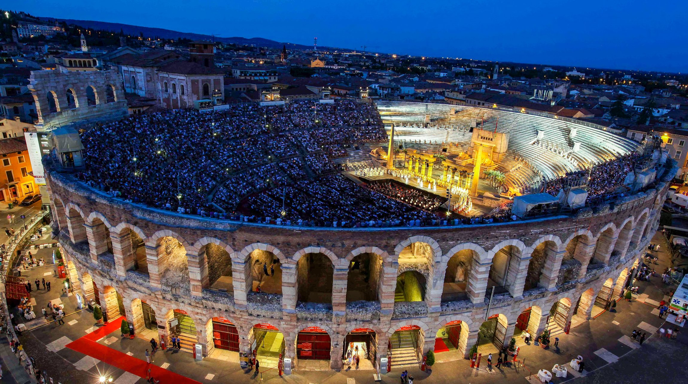 Verona Arena Opera Tickets with Optional Walking Tour