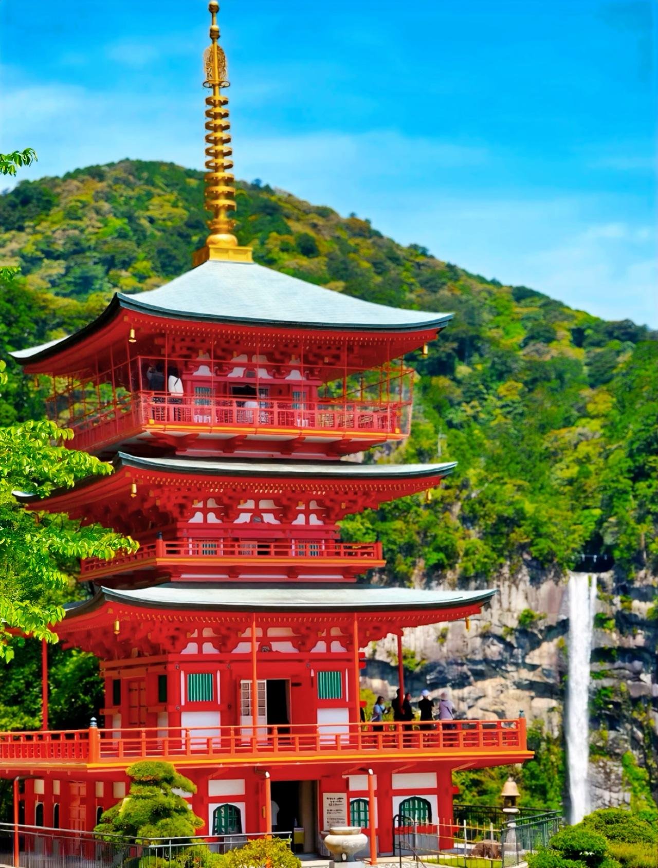 Kumano Kodo & Nachi Falls Small-Group Day Tour from Osaka