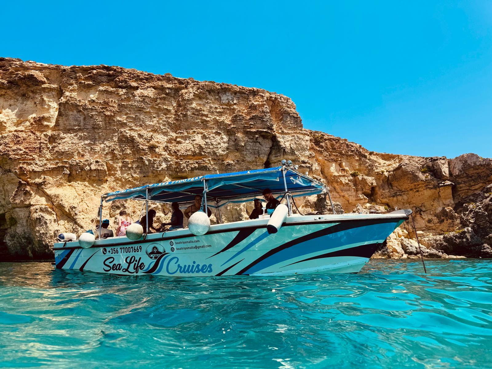 Comino & Gozo Small-Group Boat Cruise with Blue Lagoon Swim