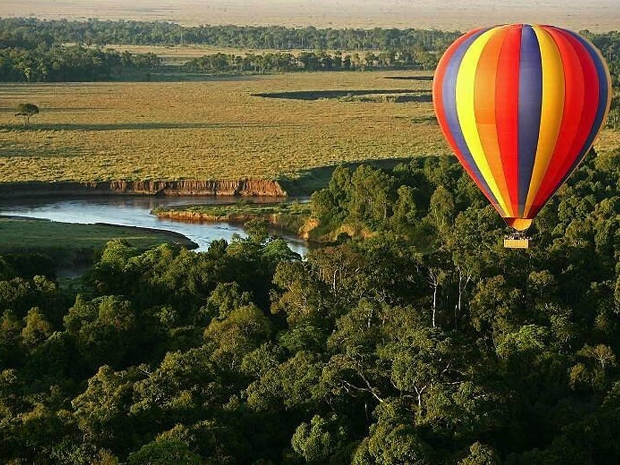 Maasai Mara Hot Air Balloon Safari with Bush Breakfast