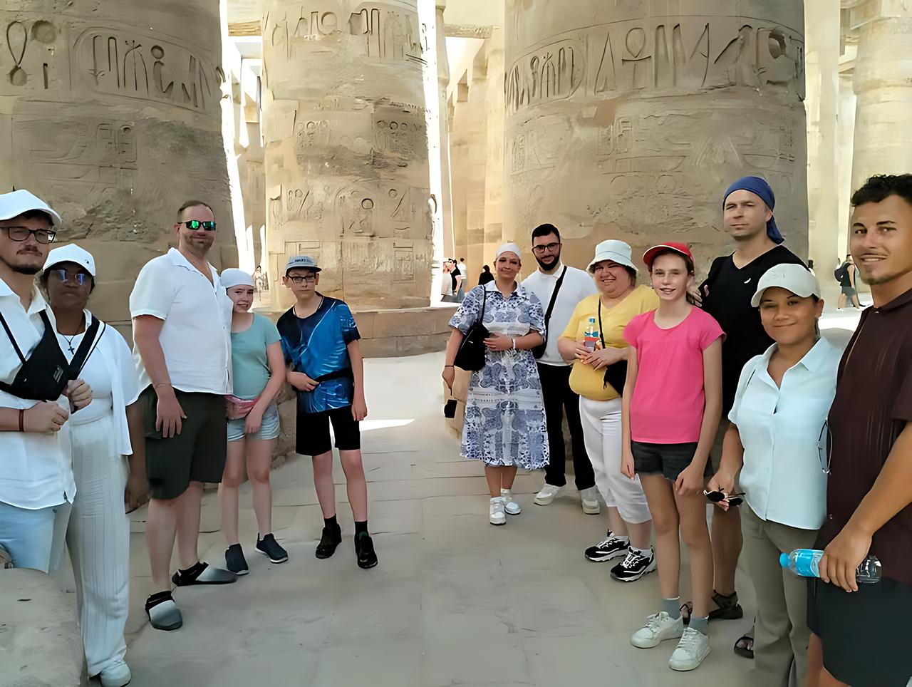 Hurghada to Luxor: Valley of the Kings & Tutankhamun's Tomb Day Tour