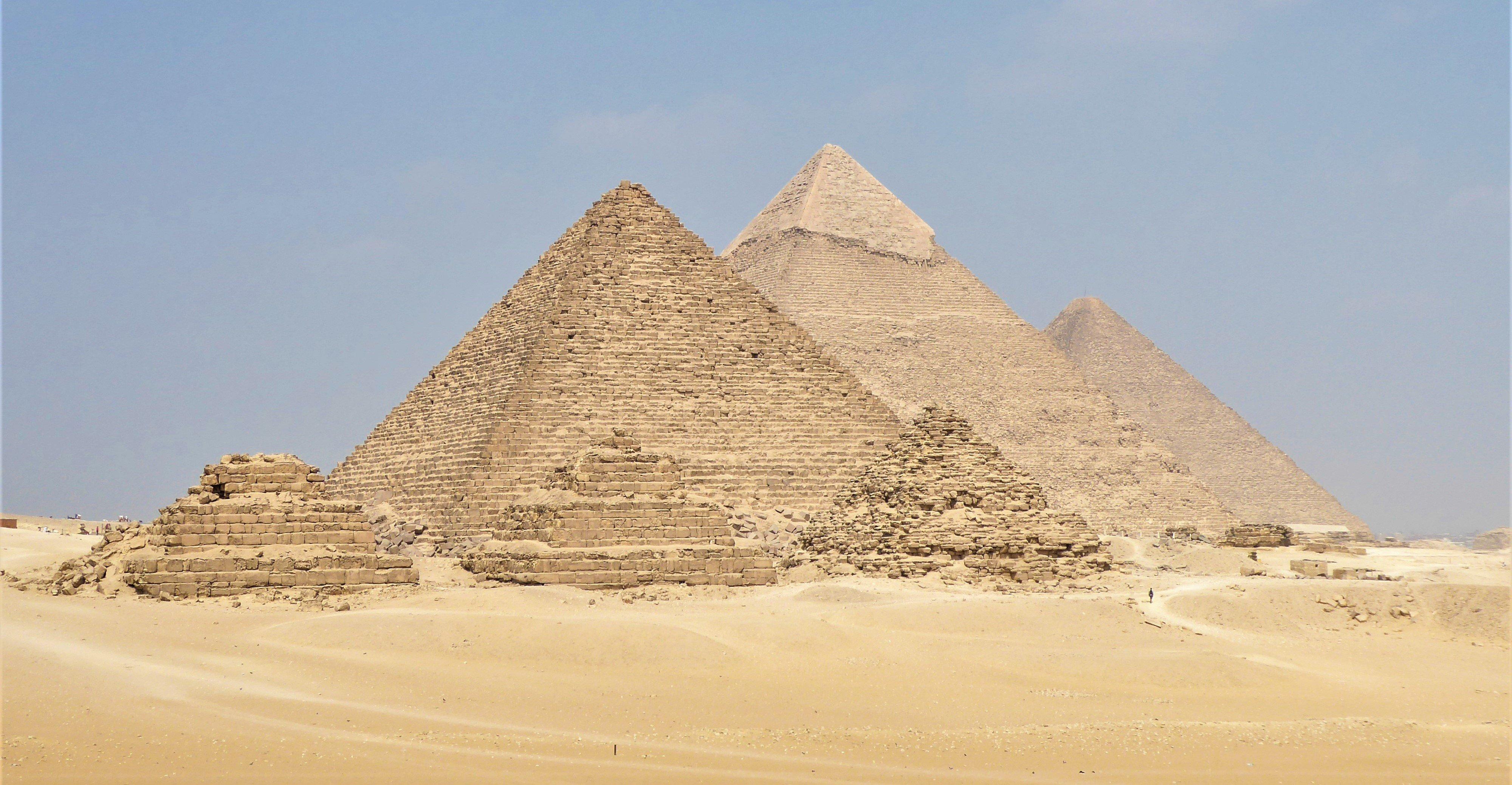 Cairo & Giza Full-Day Expedition from Hurghada