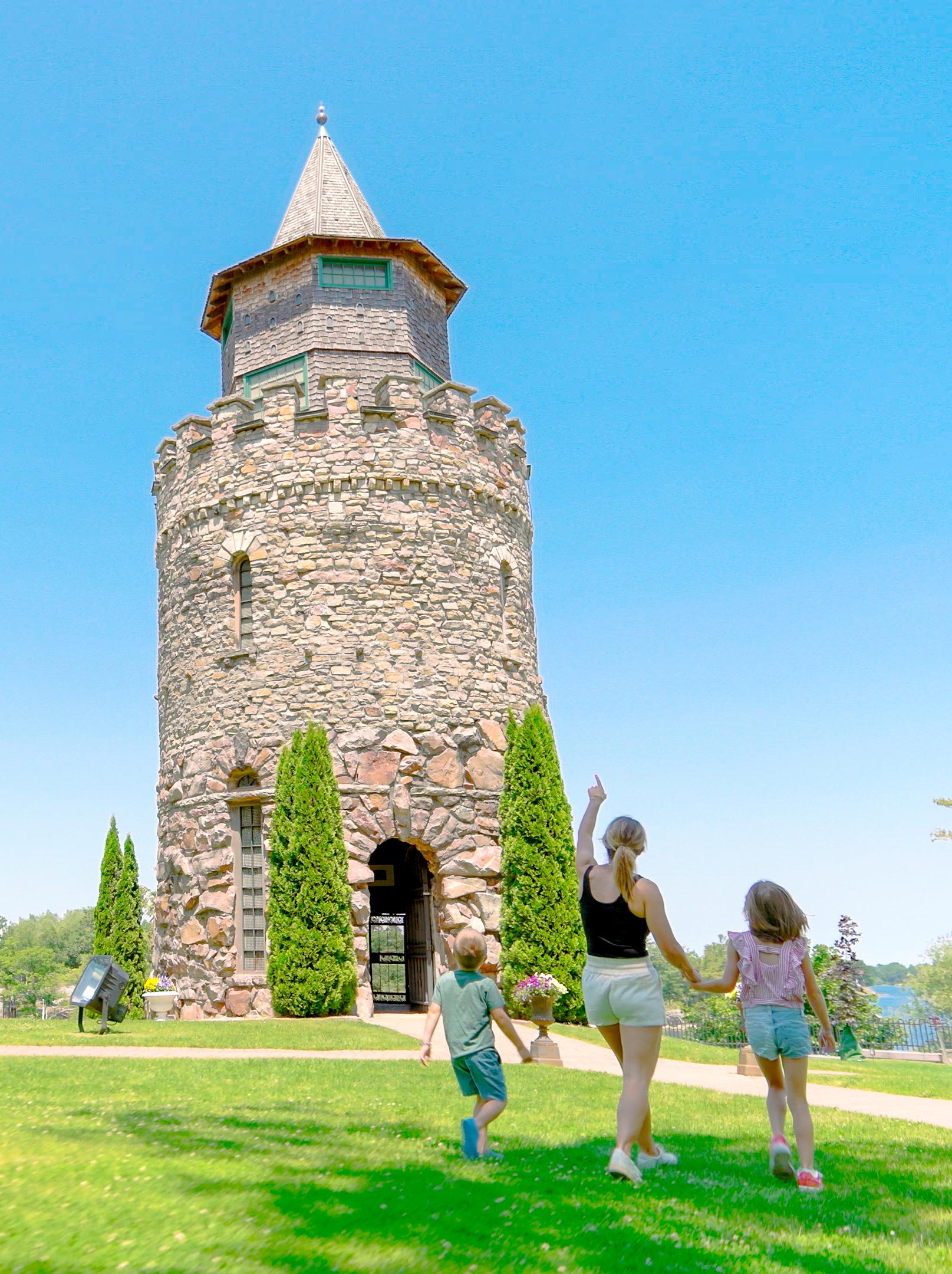 Alexandria Bay: Boldt Castle & Yacht House Entry Ticket