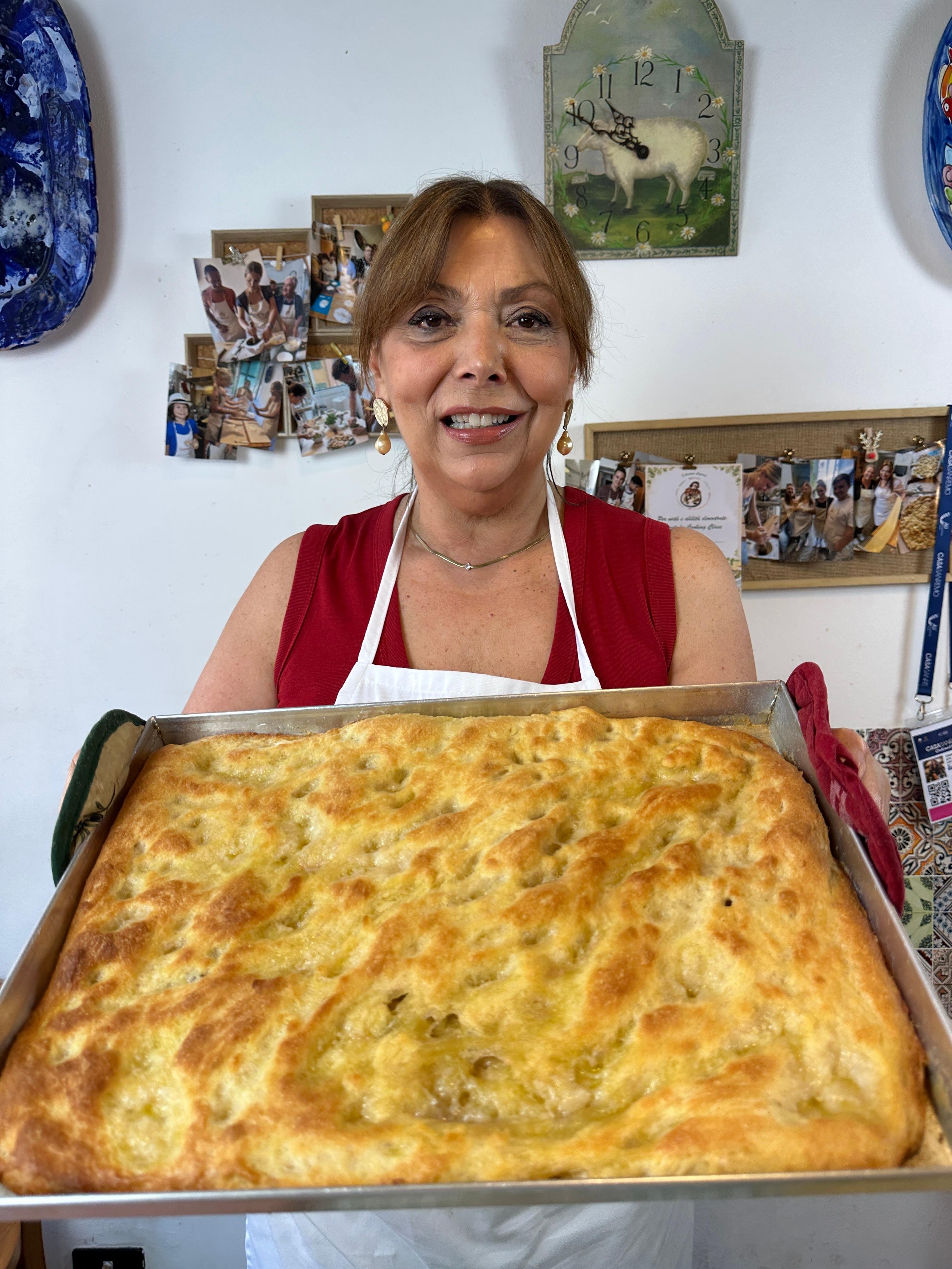 Focaccia & Pesto Workshop in Historic Genoese Palazzo