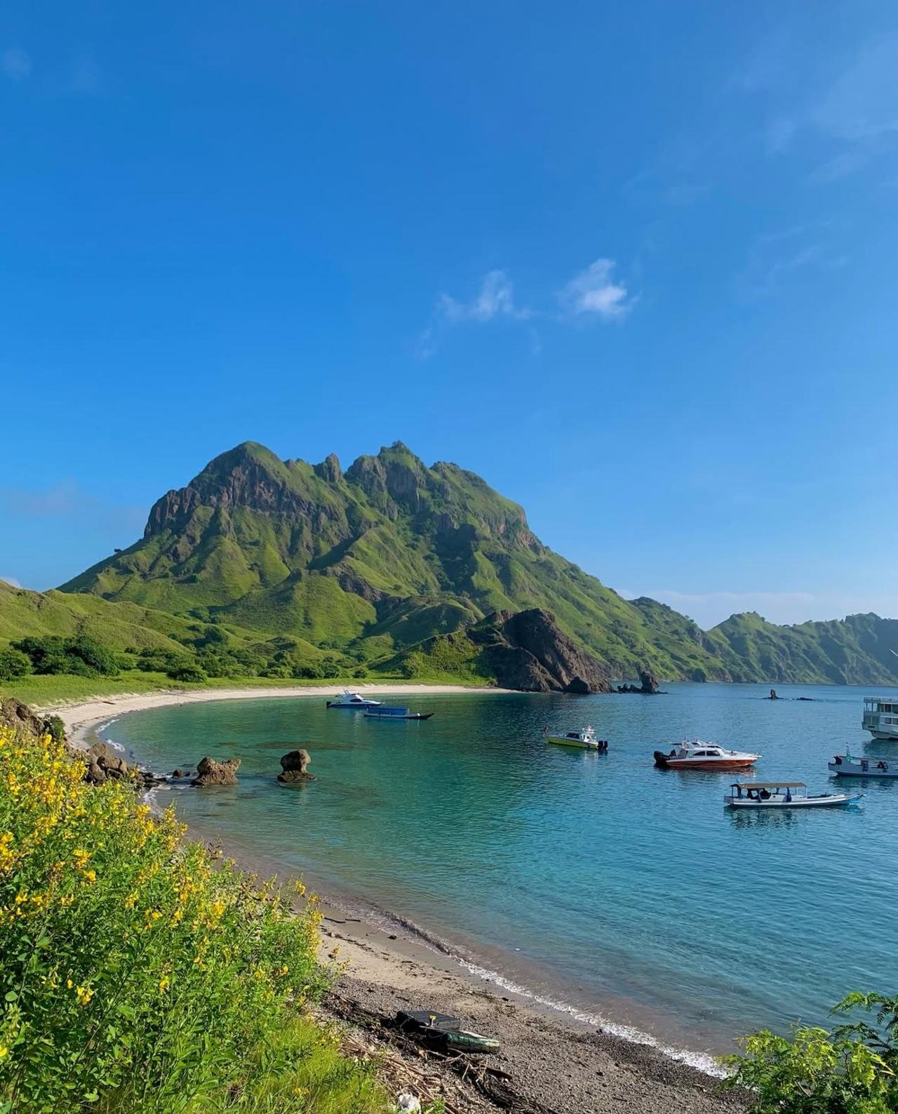 Labuan Bajo: 3-Day Komodo Island Phinisi Sailing Adventure
