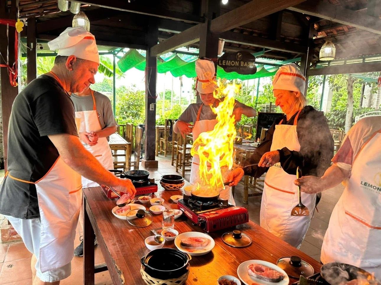 Hoi An Countryside Bike Tour with Farming & Cooking Class