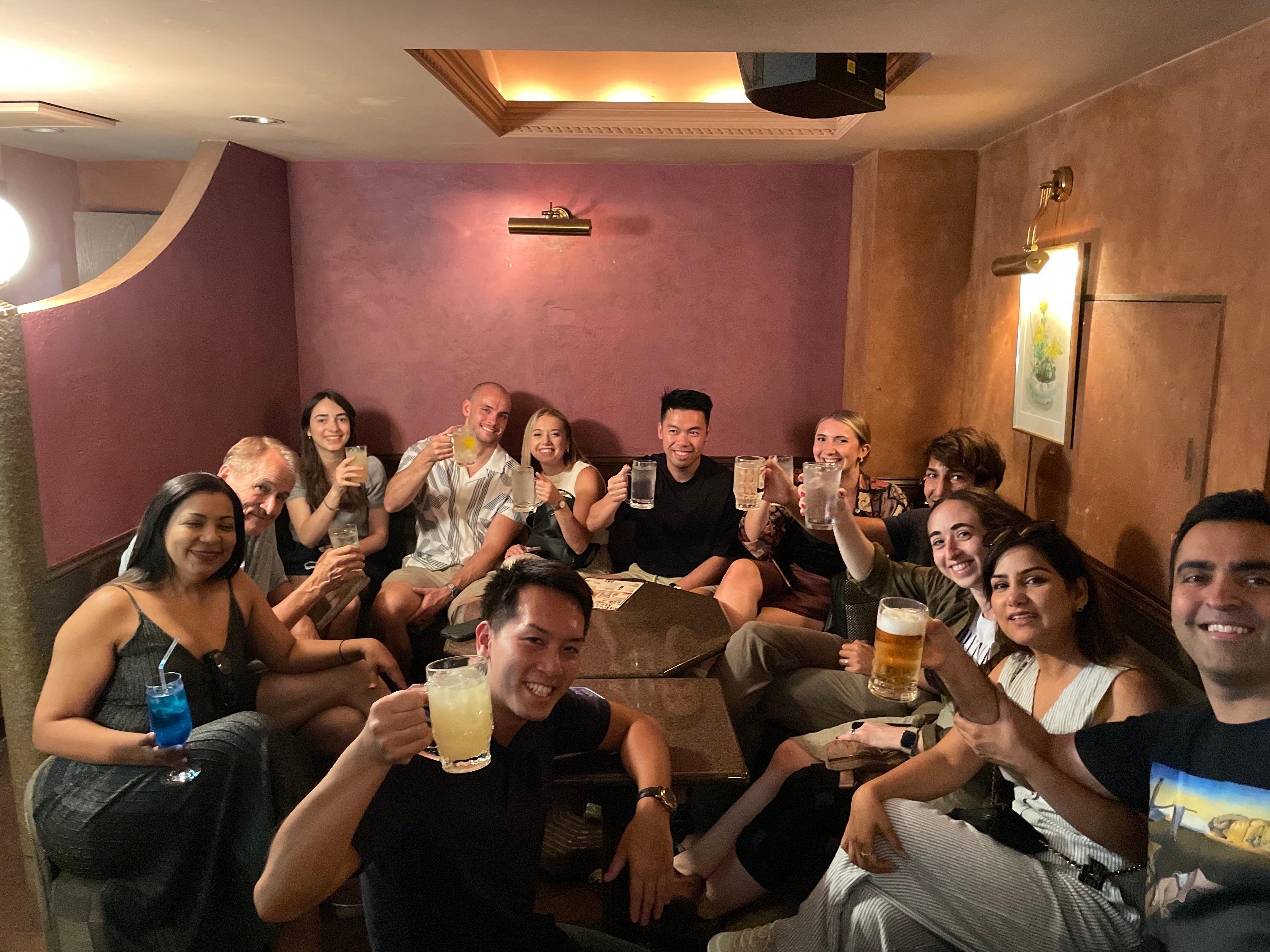 Shinjuku Night Out: Izakaya & Bar Crawl with a Tokyo Local