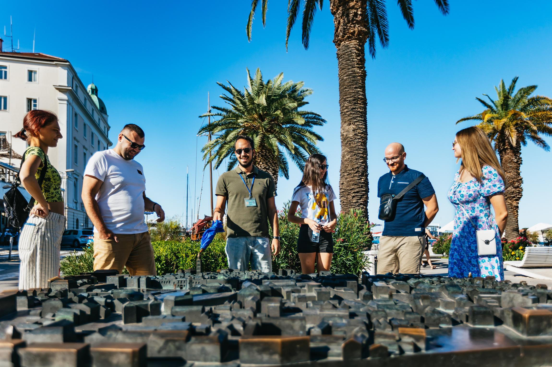 Split Old Town & Diocletian’s Palace Small Group Tour