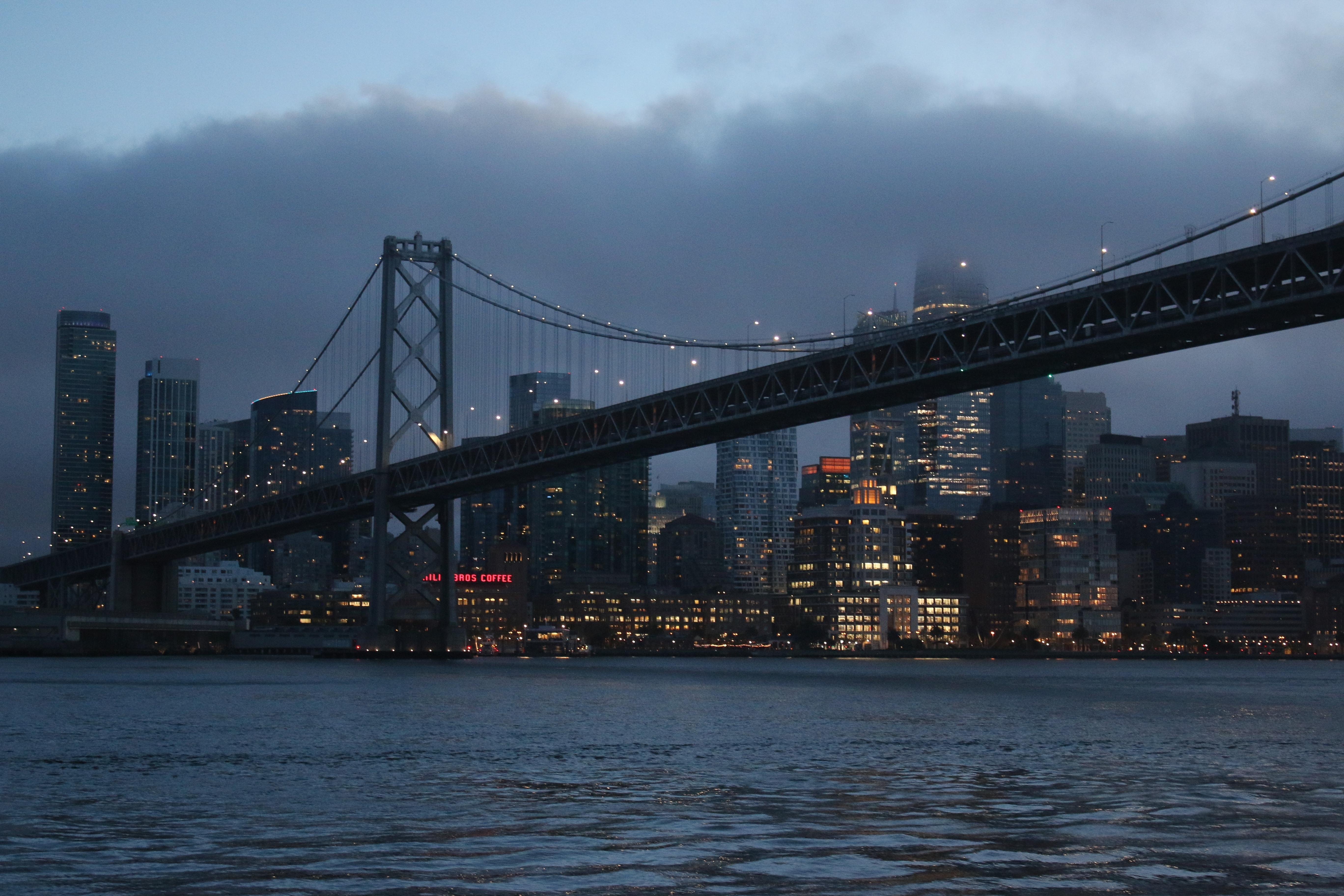 San Francisco Sunset & Skyline Bay Cruise