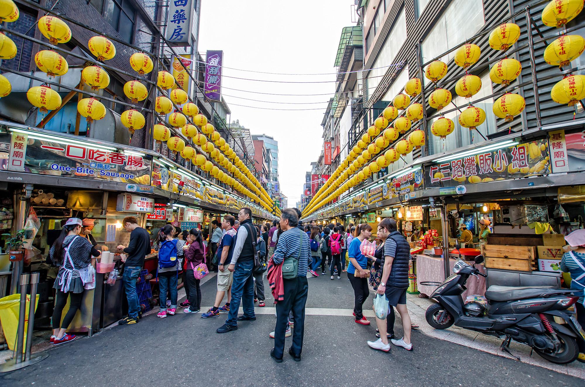 Jiufen, Shifen & Keelung Night Market Private Tour