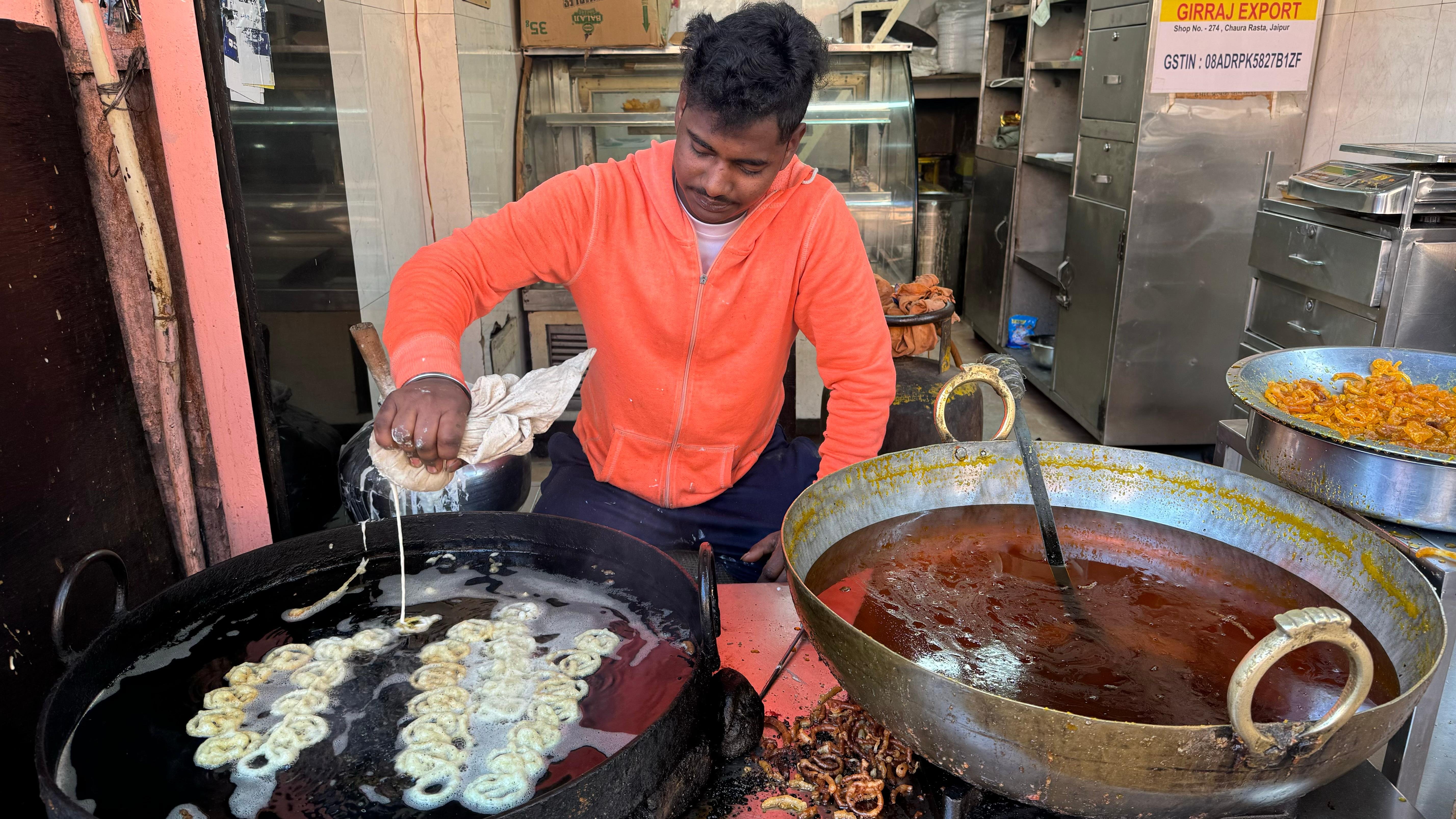 Jaipur Heritage Walk & Street Food Tasting