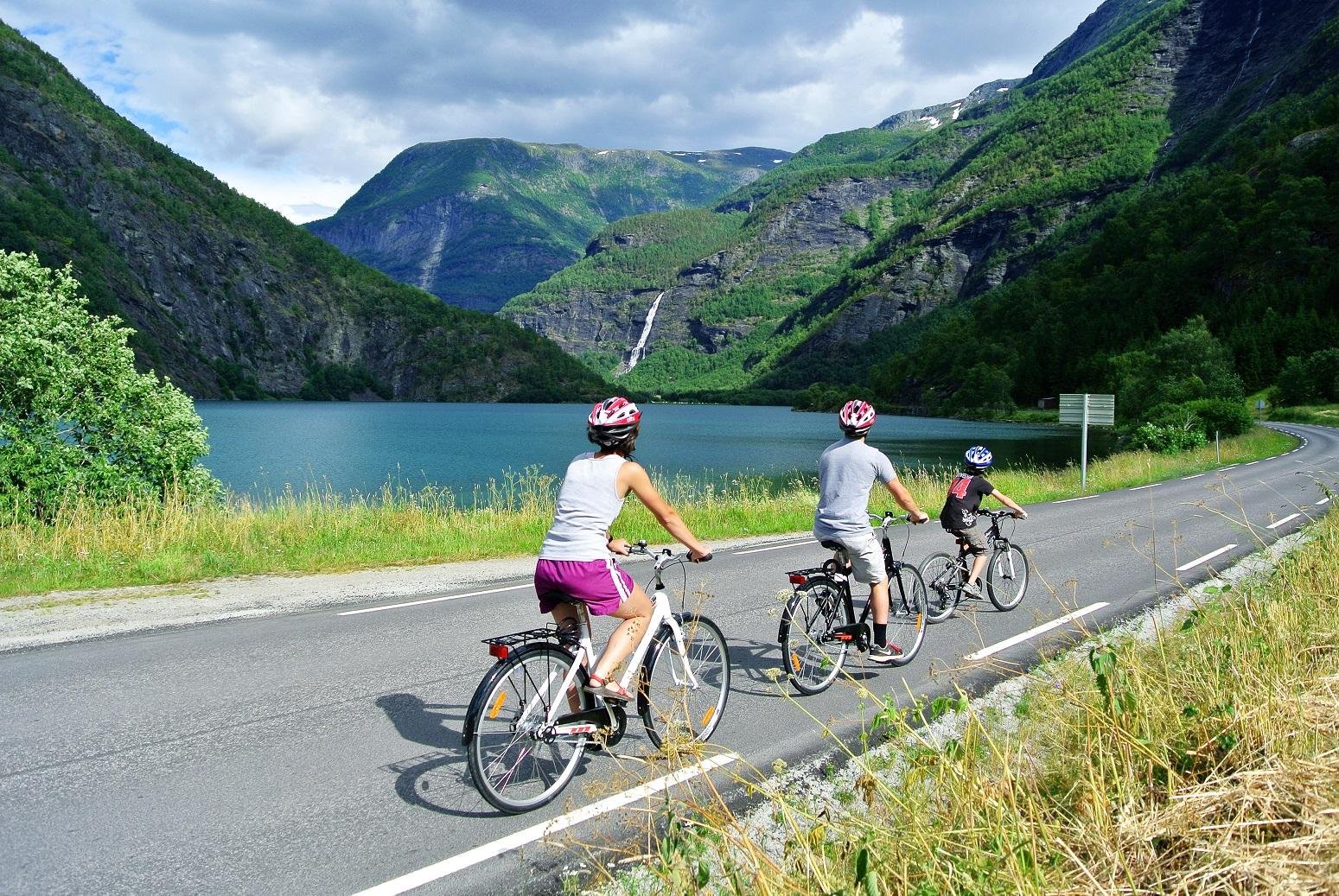 Bike & Hike to Drivande Waterfall