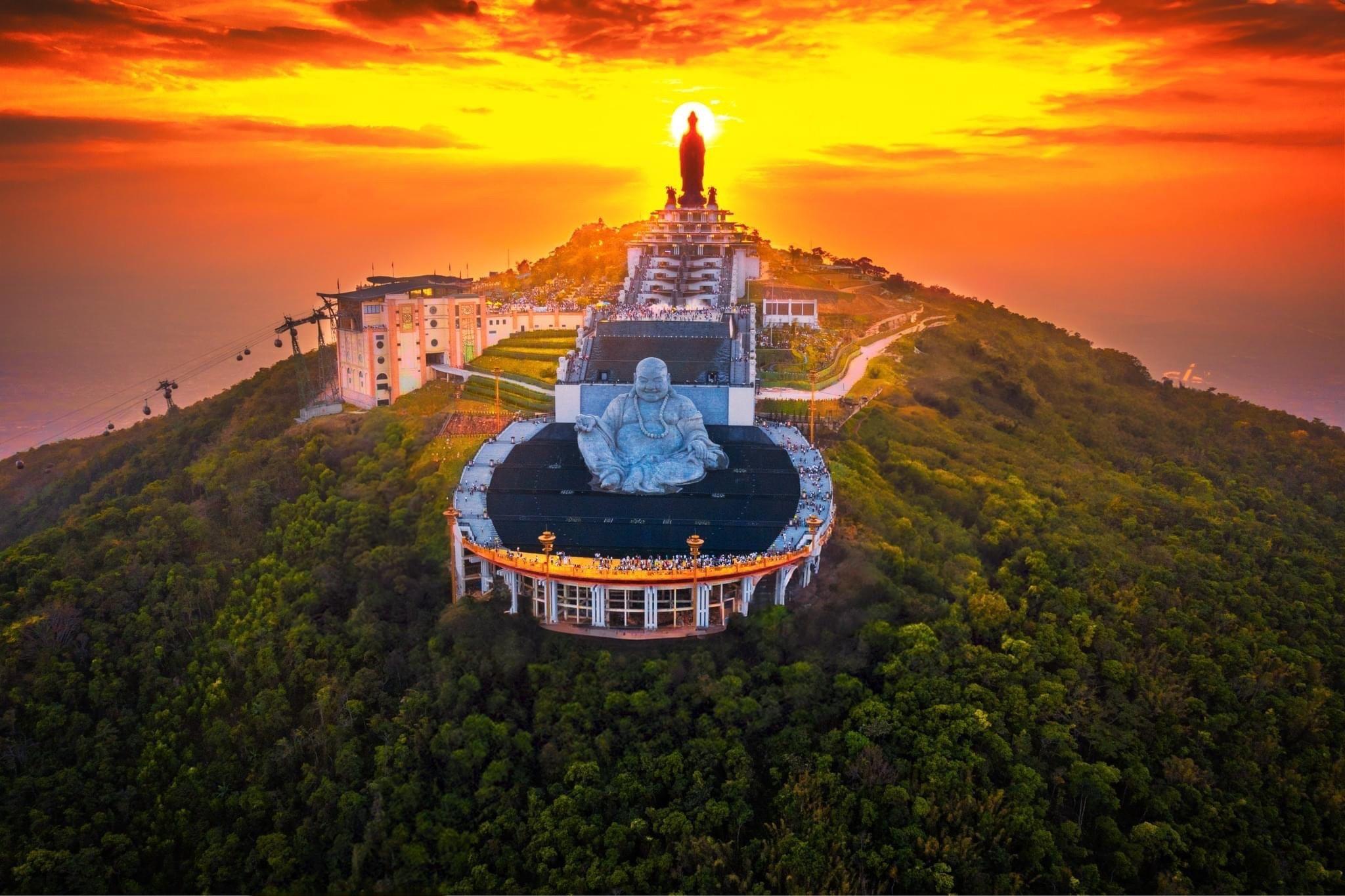 Ba Den Mountain Cable Car & Guided Day Trip from Ho Chi Minh City
