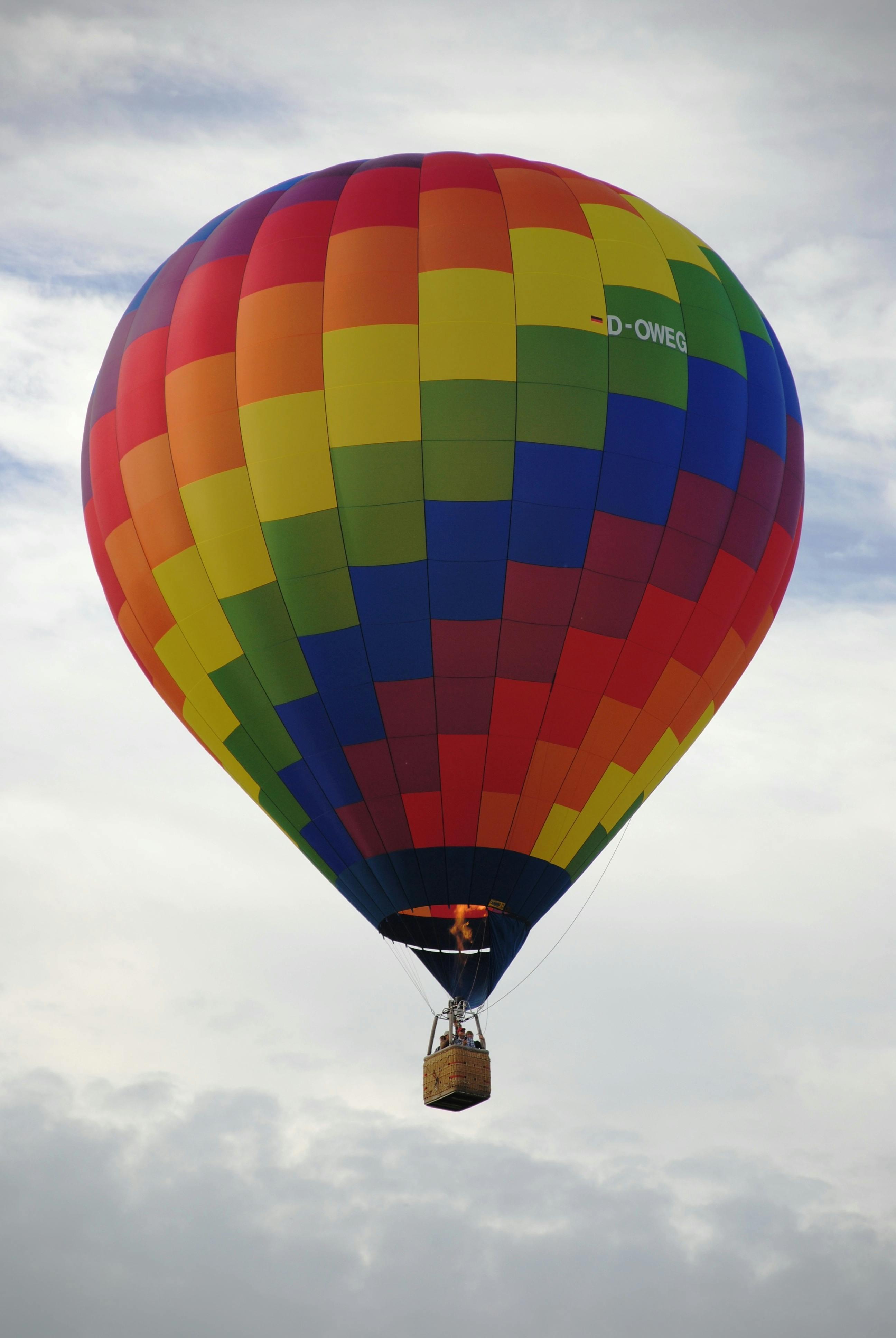 Vilnius Hot Air Balloon Adventure with Champagne Toast