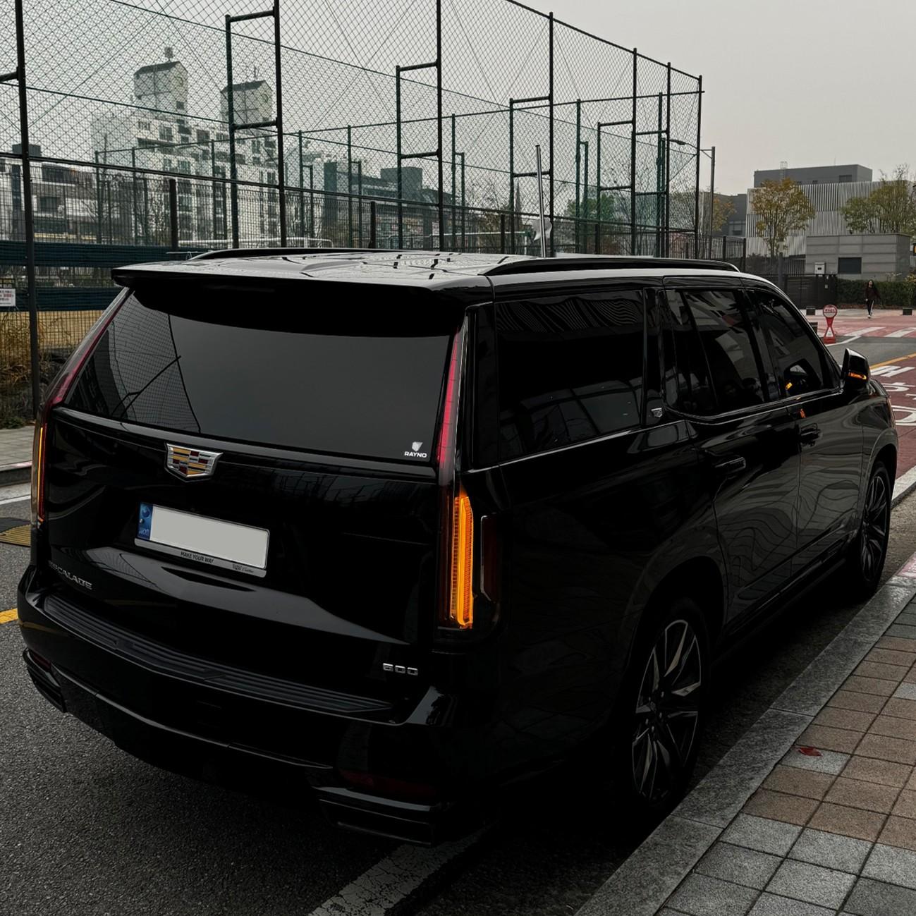 Seoul Private Luxury Vehicle Tour (English & Spanish Guide)