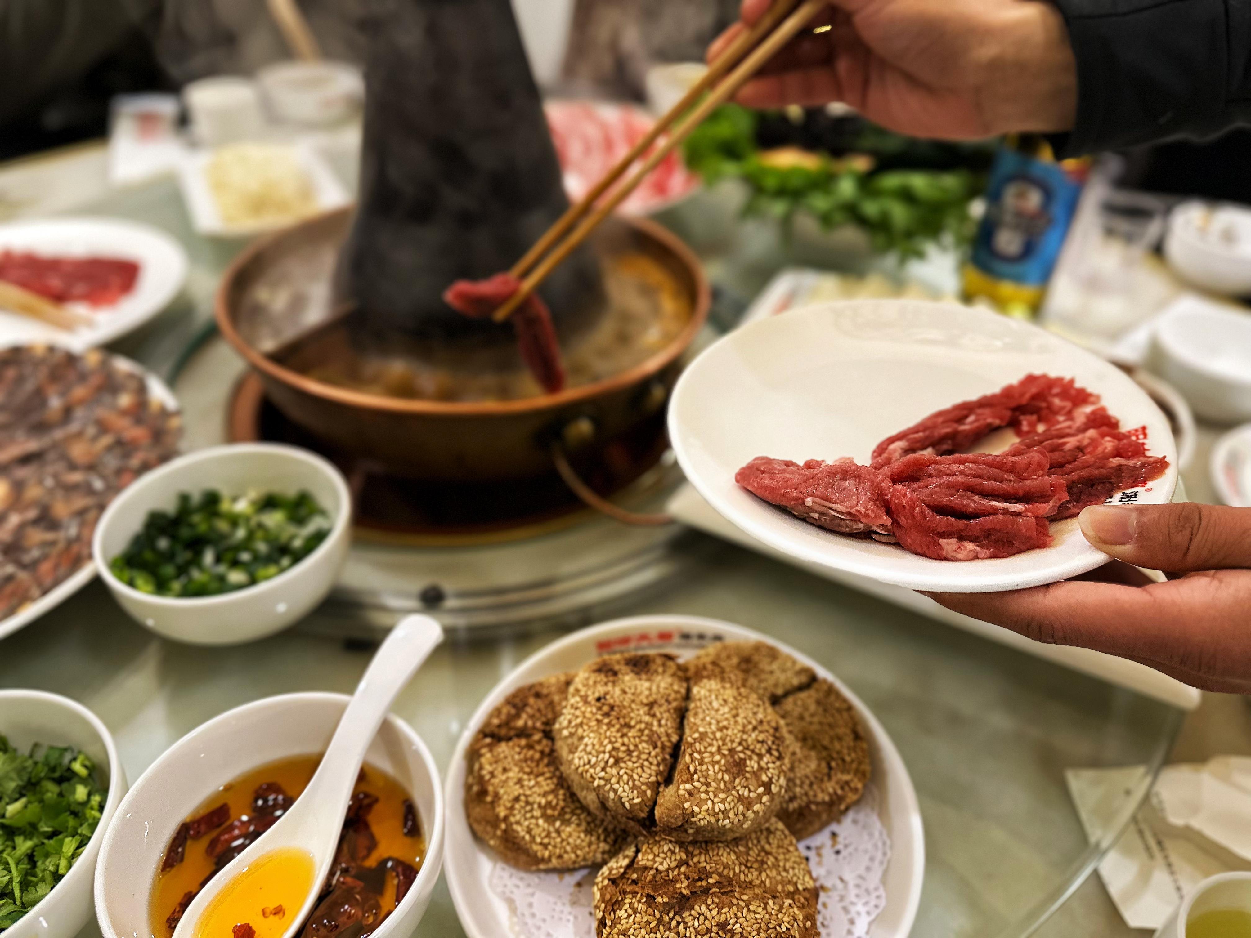Hutong Food Crawl: Peking Duck, Hot Pot & Yunnan Noodles