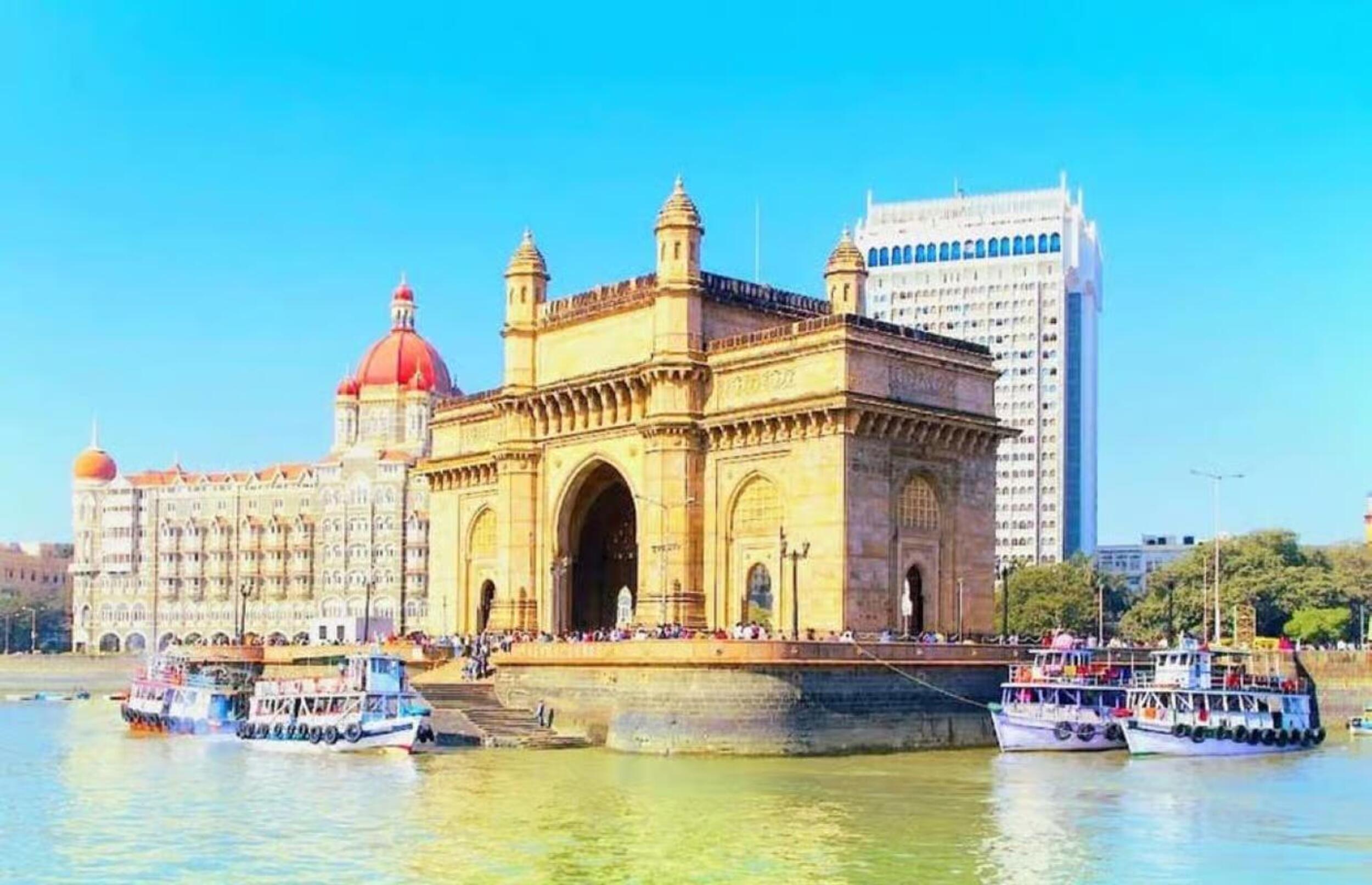 Mumbai Private Evening Food and Sightseeing Tour