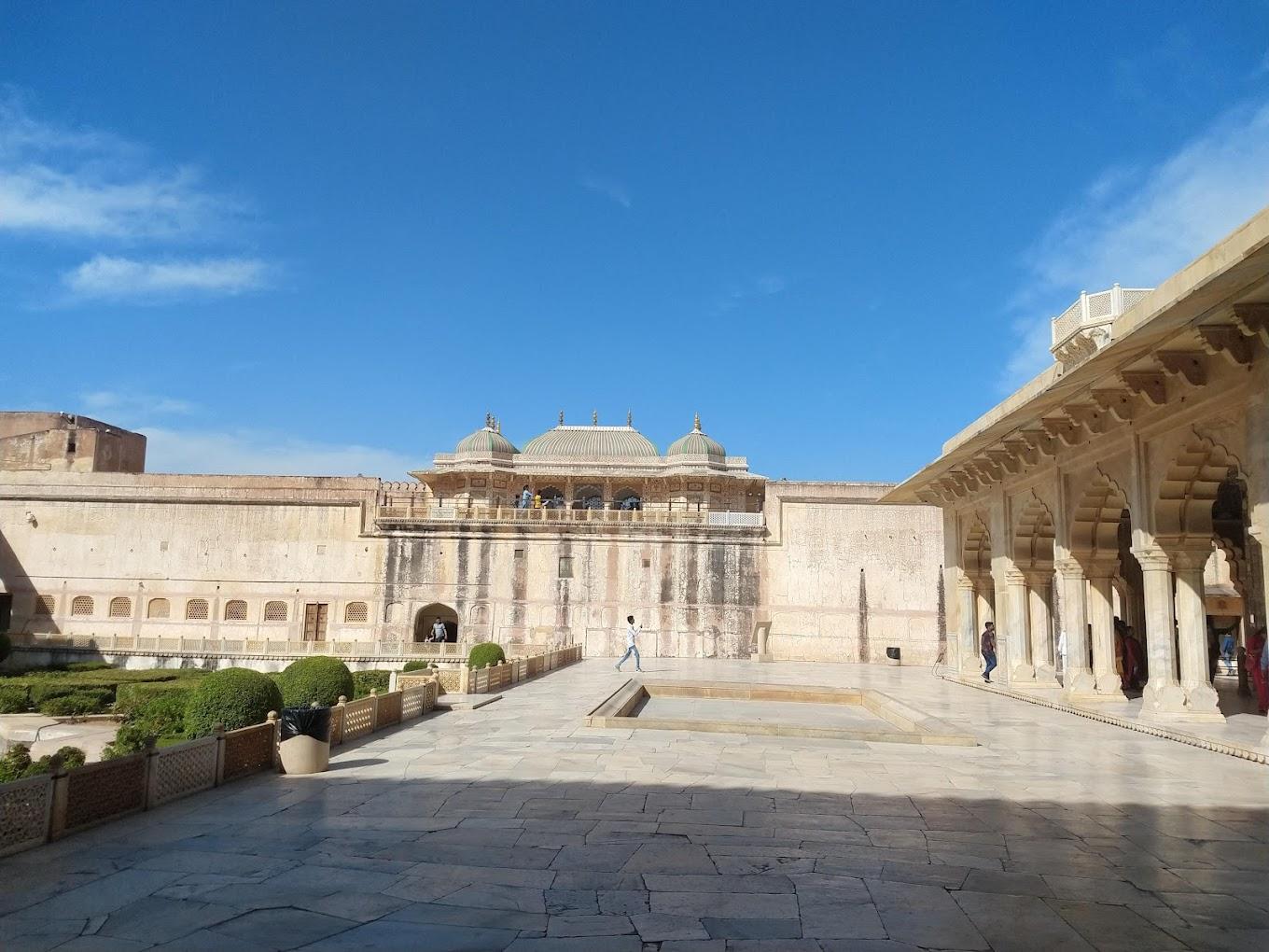 Jaipur: Amber Fort Guided Tour with Entry Ticket