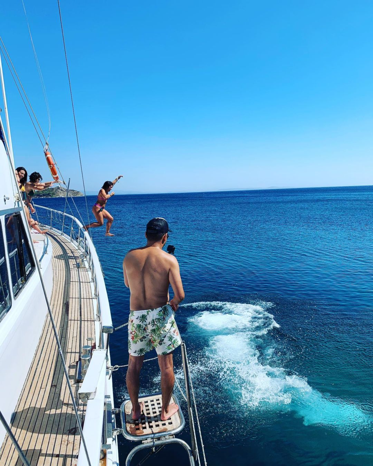 Delos & Rhenia Islands Cruise with BBQ