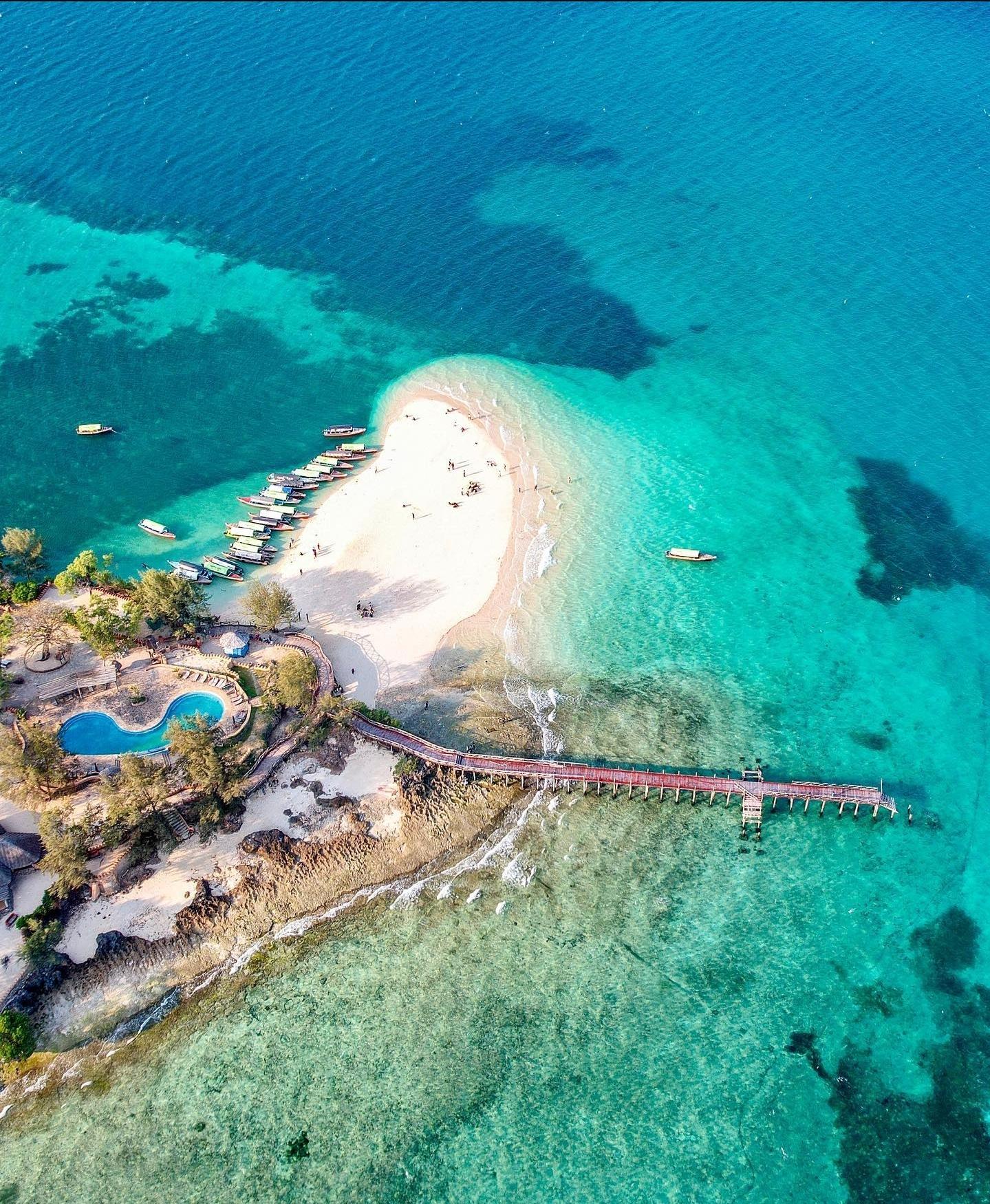 Zanzibar Sandbank & Prison Island Day Trip with Seafood Lunch