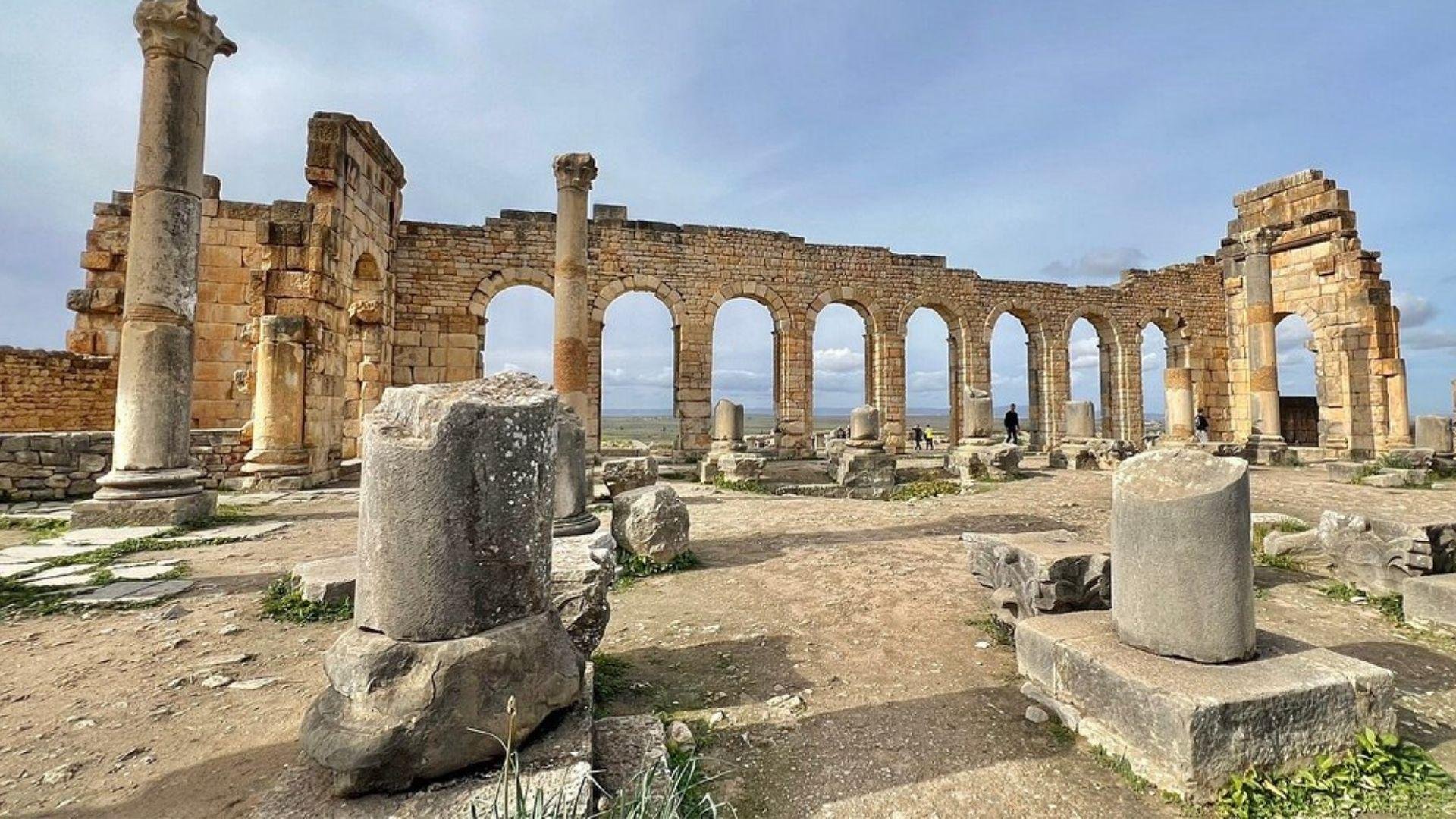 Fes to Chefchaouen Transfer: Volubilis & Scenic Stops