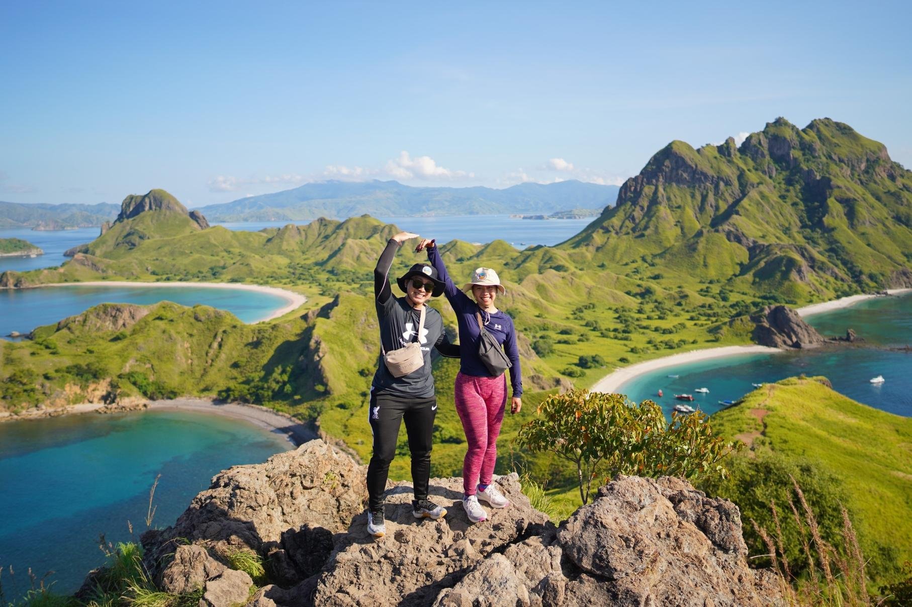 Komodo National Park Full-Day Speedboat Adventure from Labuan Bajo