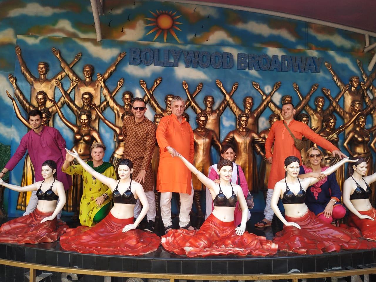 Mumbai City & Bollywood Studio Experience