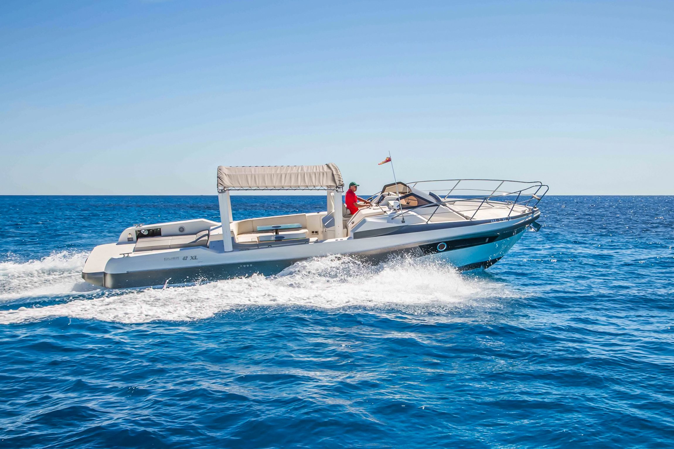 Split: 5-Island Speedboat Adventure with Blue Cave & Hvar