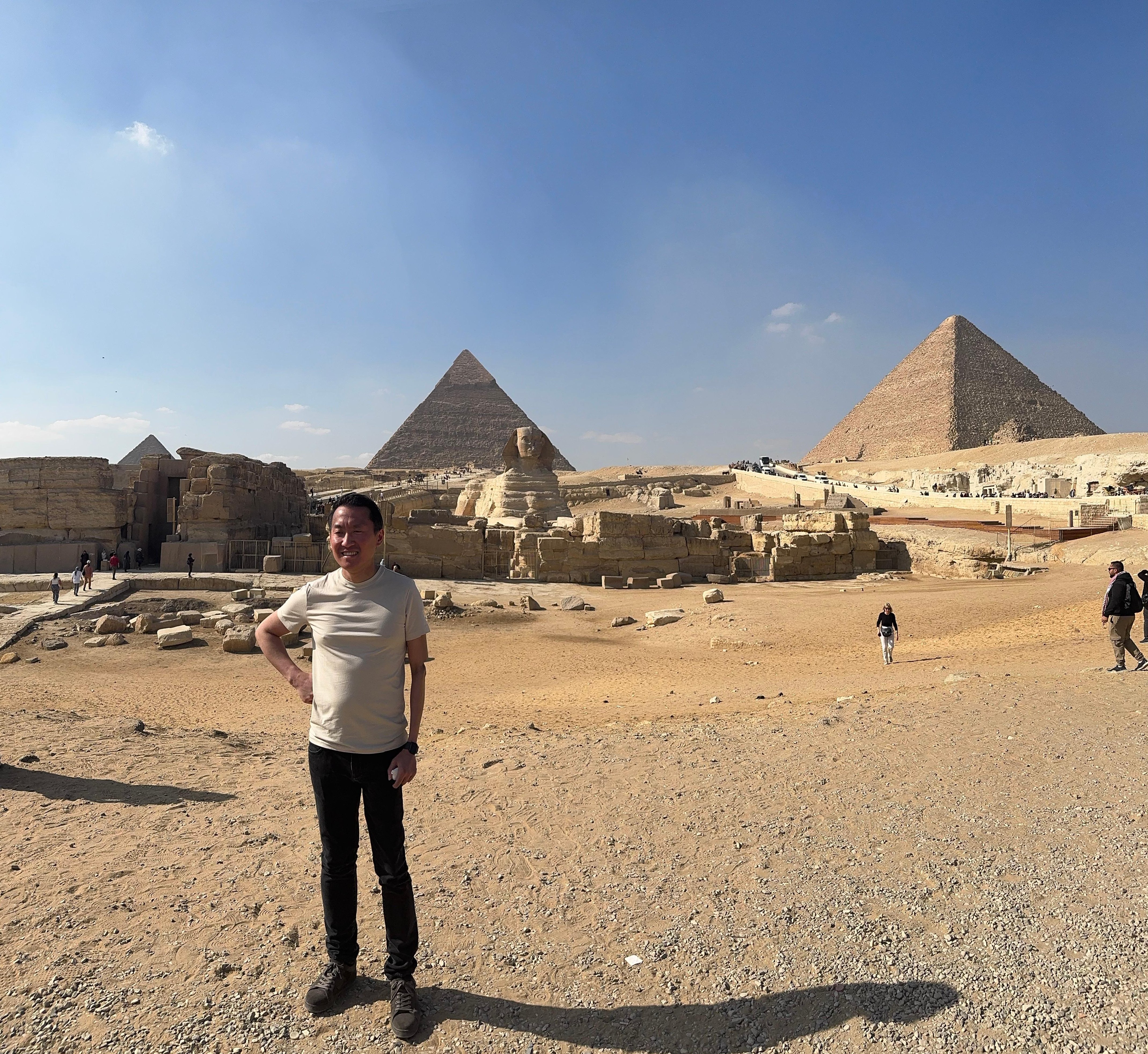 Private Giza Pyramids & Grand Egyptian Museum Day Trip from Hurghada