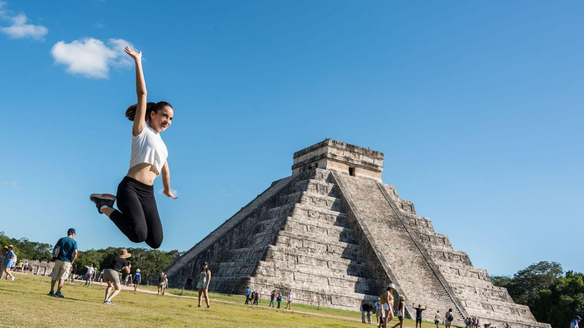 Cancun: Chichen Itza, Hubiku Cenote & Valladolid Full-Day Tour