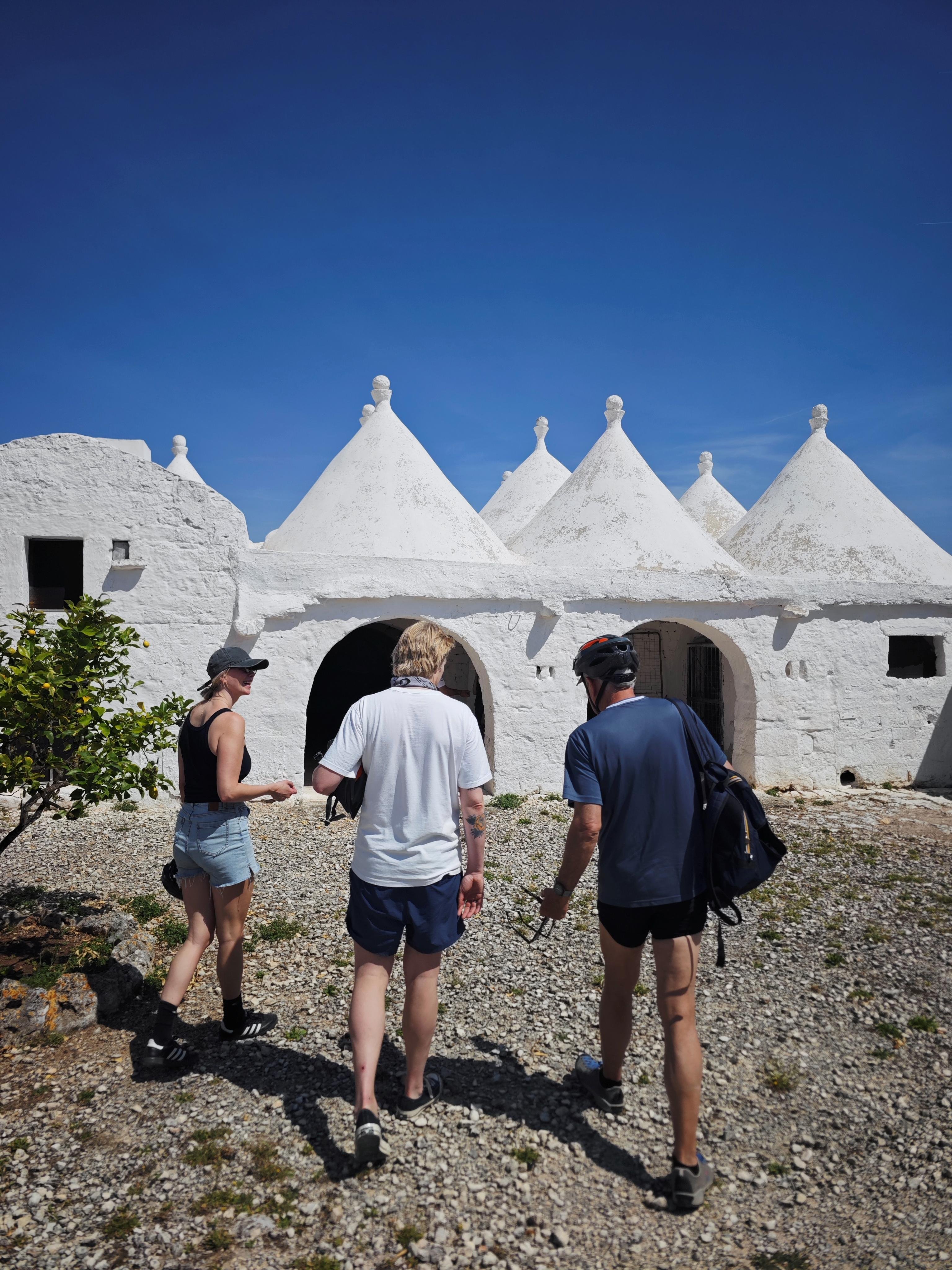 Valle d'Itria E-Bike Adventure with Farm Tasting