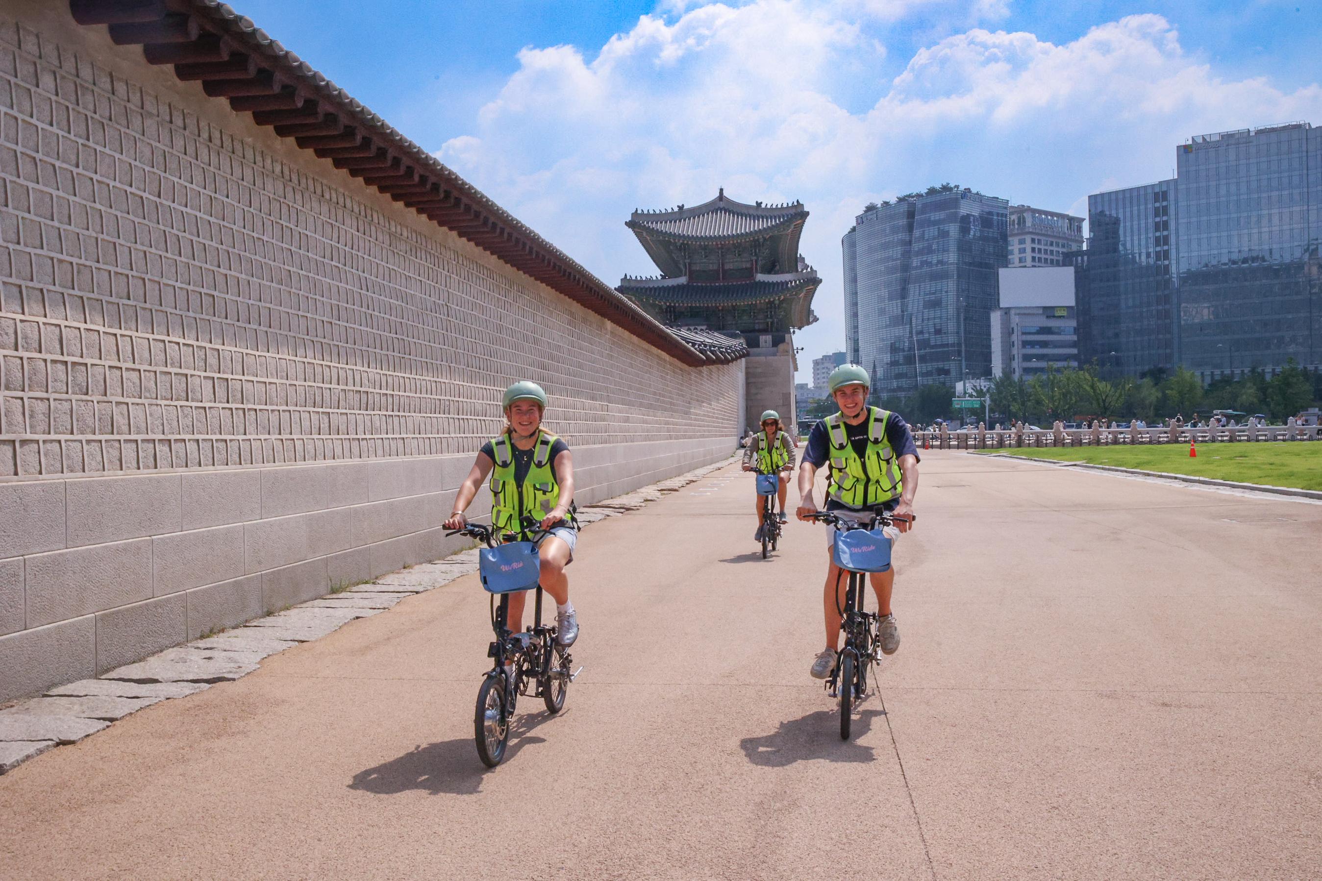 Seoul e-bike tour along the Han River cycle paths — image 23