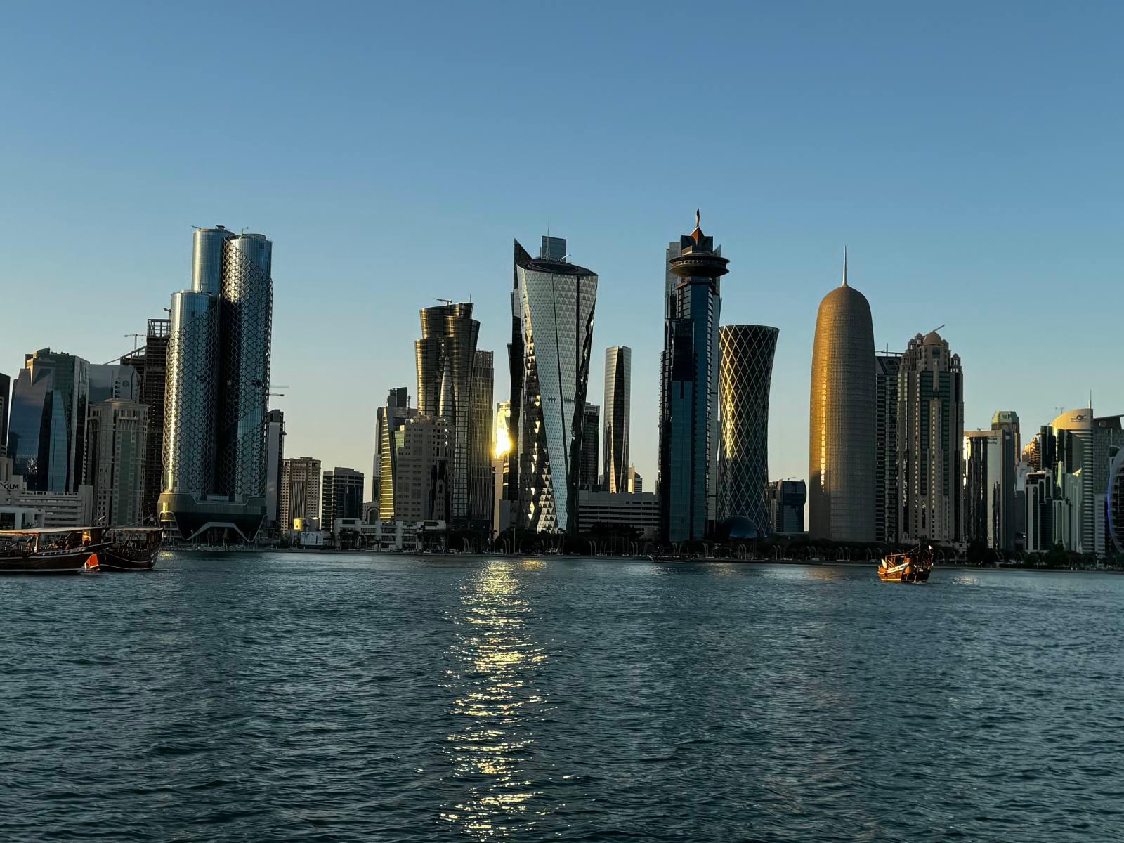 Doha Express: 4-Hour Highlights Layover City Tour