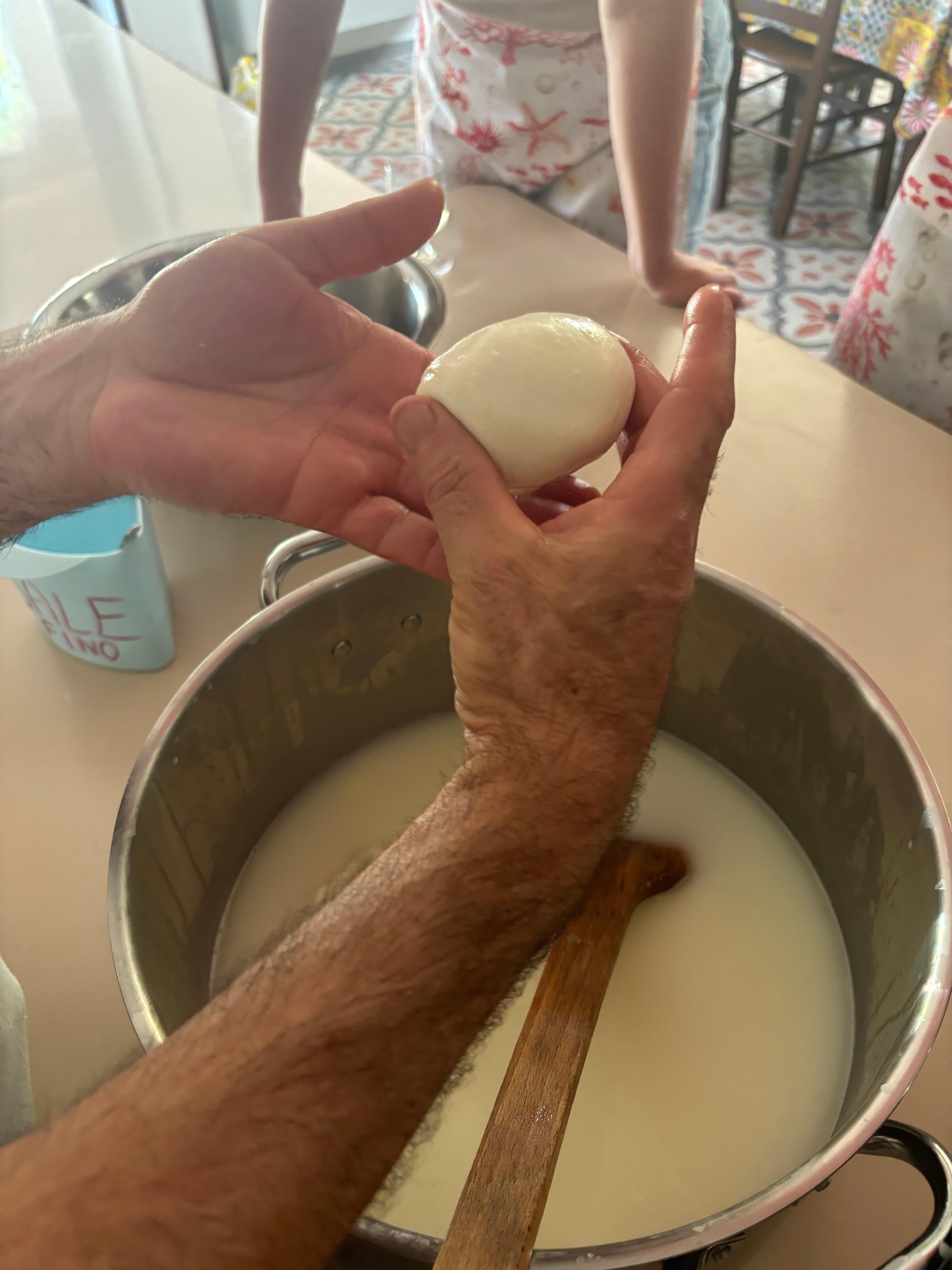 Amalfi Coast Farm Cooking Class: Mozzarella, Tagliatelle & Tiramisù