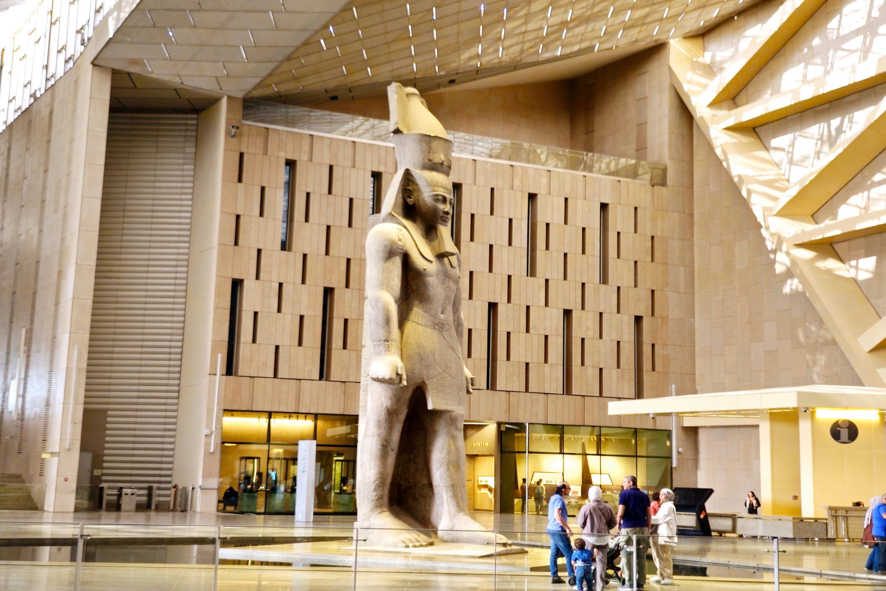 Full-Day Cairo and Giza Pyramids Tour from Hurghada