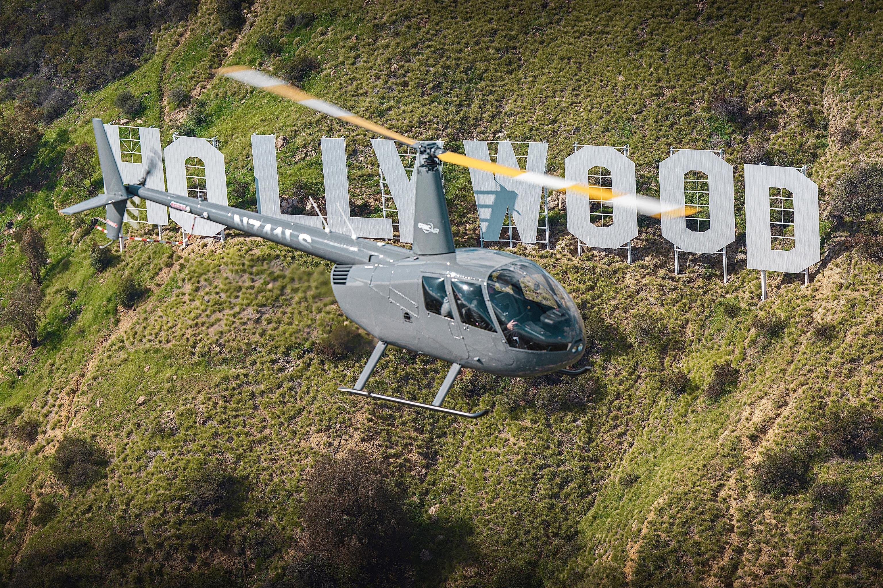 Hollywood Sign Helicopter Flight