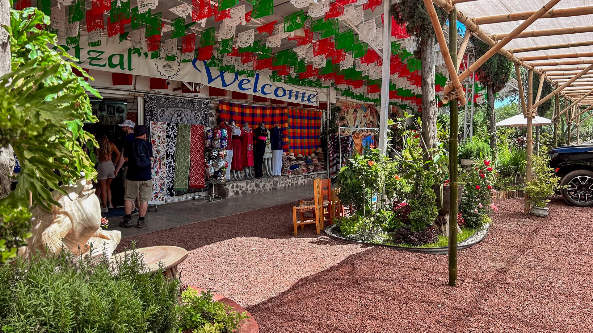 Teotihuacan, Tlatelolco & Guadalupe Shrine Full-Day Tour