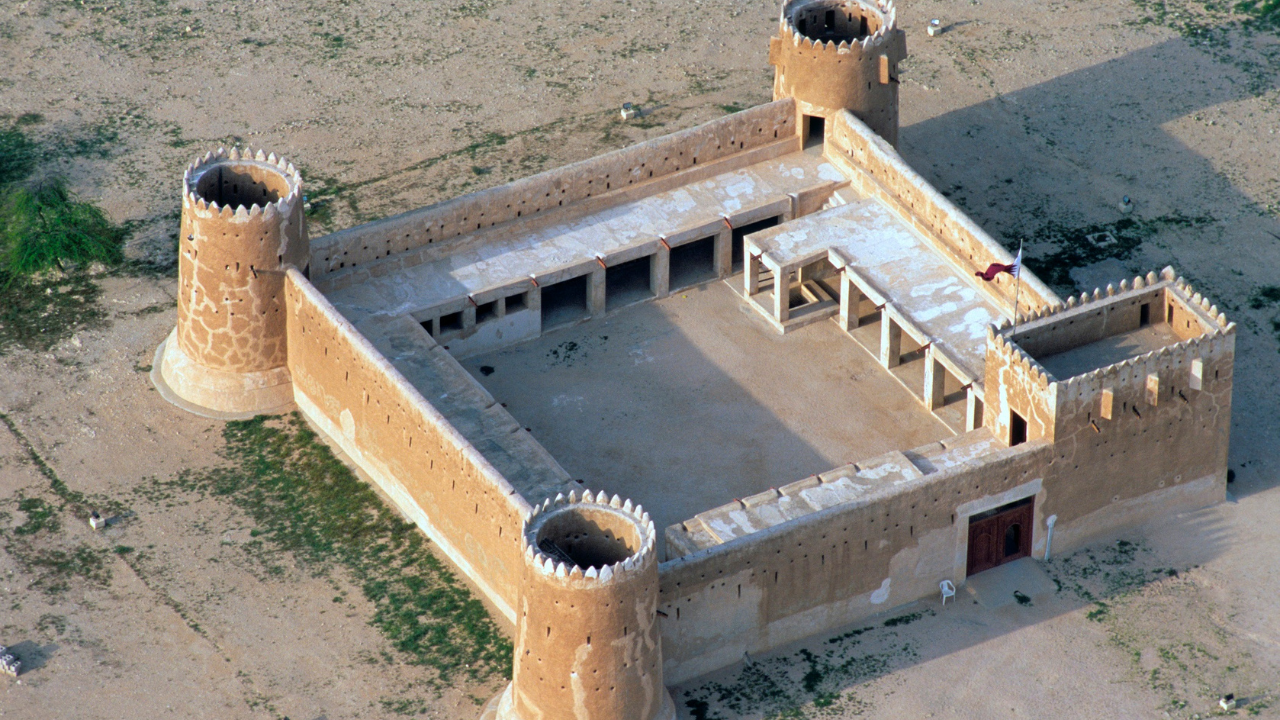 Tour privato nel nord del Qatar: mangrovie, forti e villaggi fantasma
