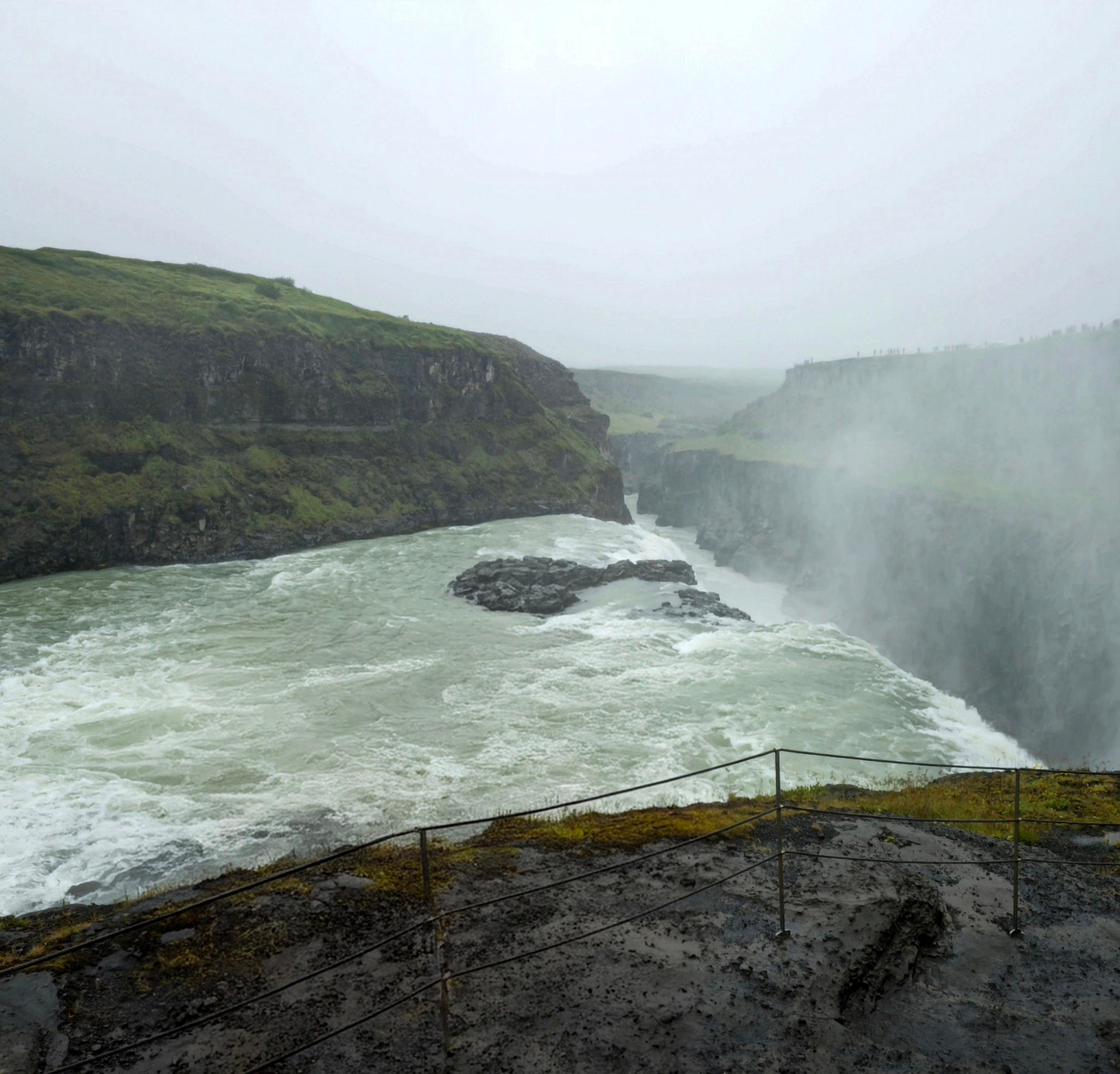 Private Golden Circle Express: Thingvellir, Geysir & Gullfoss
