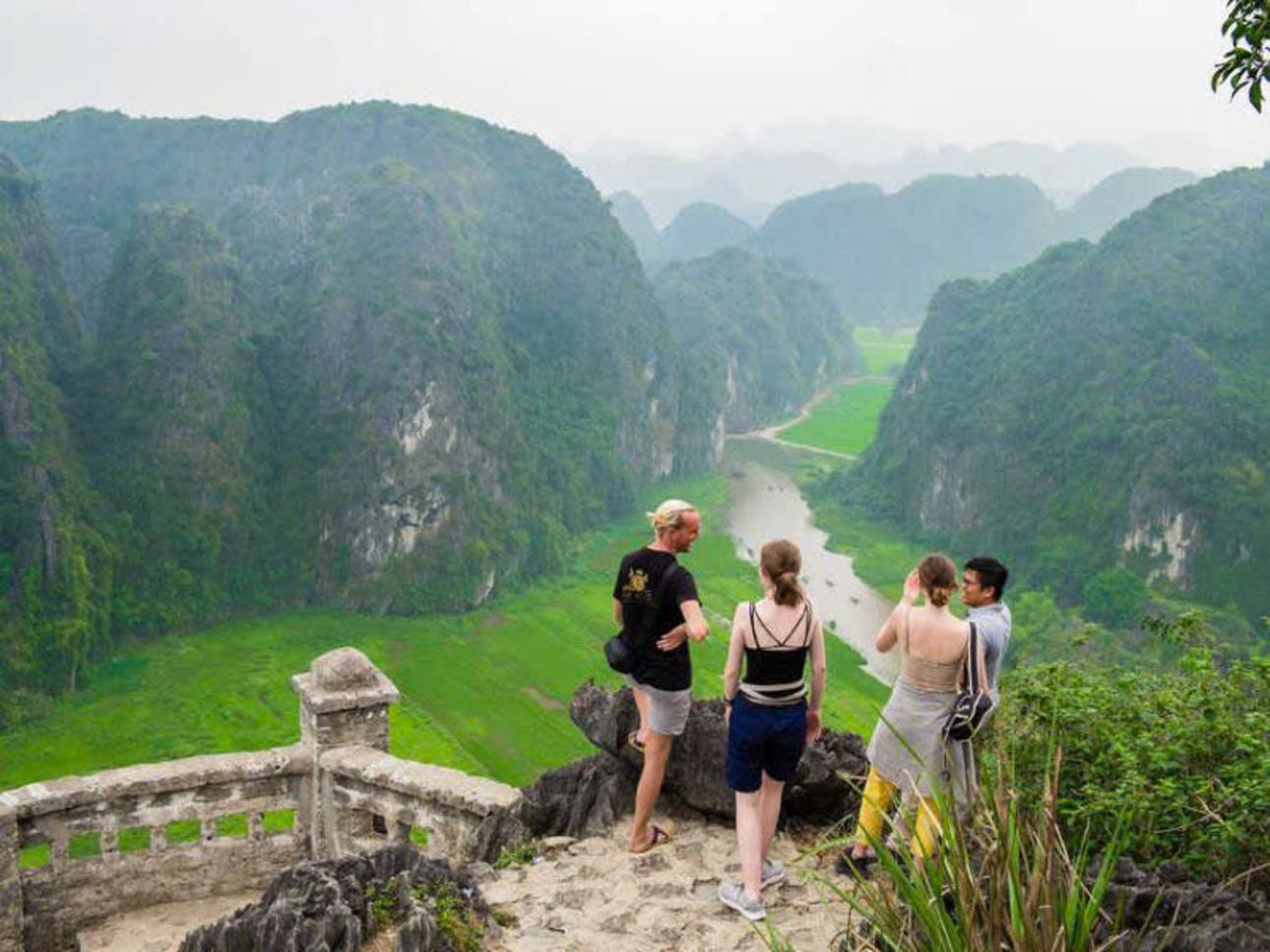 Ninh Binh Private Army Jeep: Trang An, Mua Cave & Bich Dong