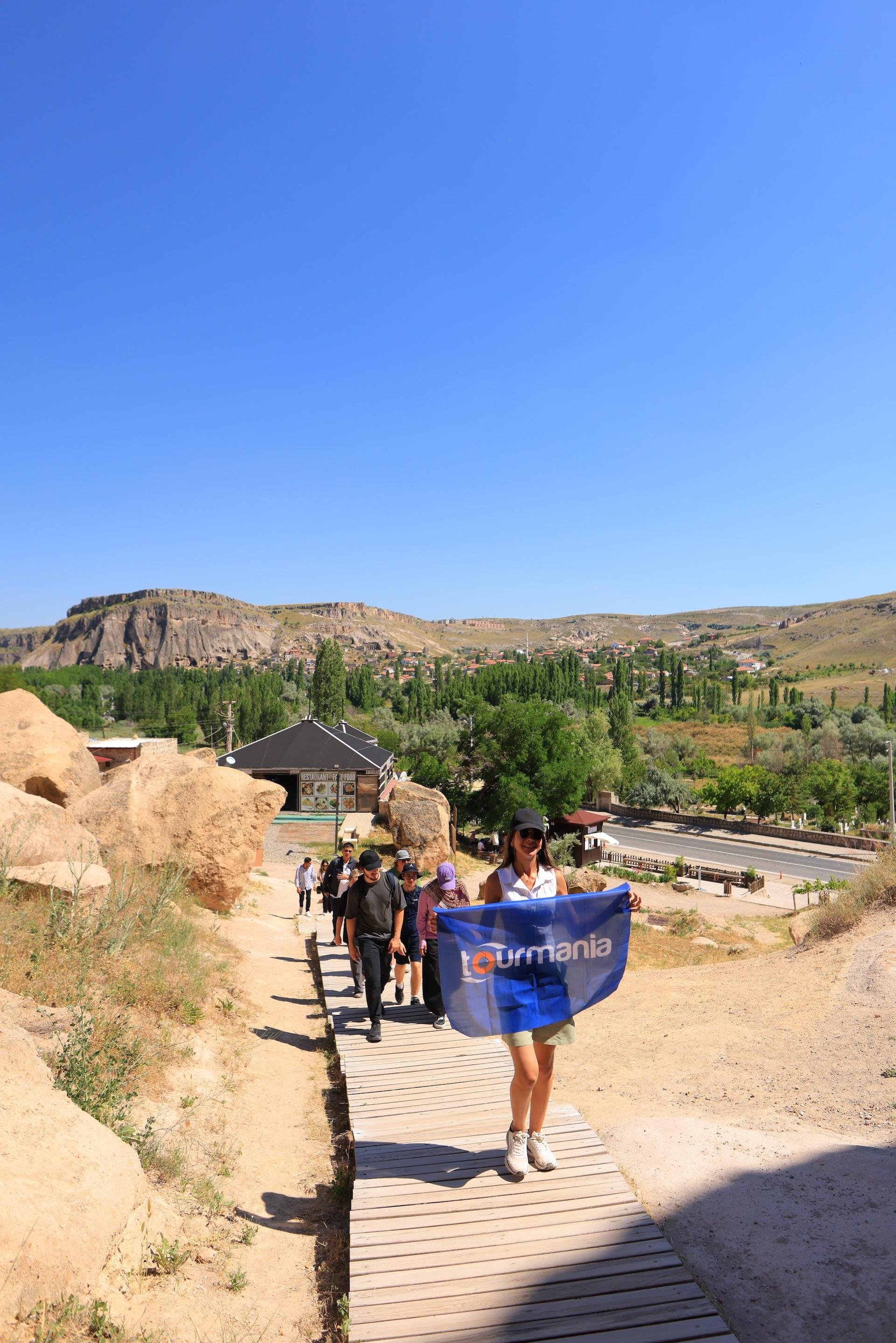 Cappadocia Green Tour: Derinkuyu Underground City & Ihlara Valley Hike