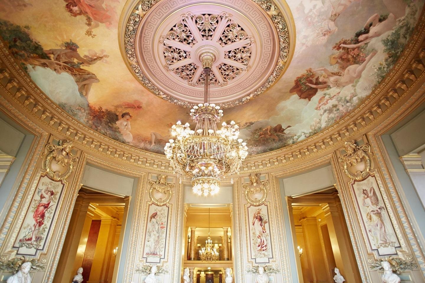 Opéra Garnier: Immersive Theatrical Guided Tour