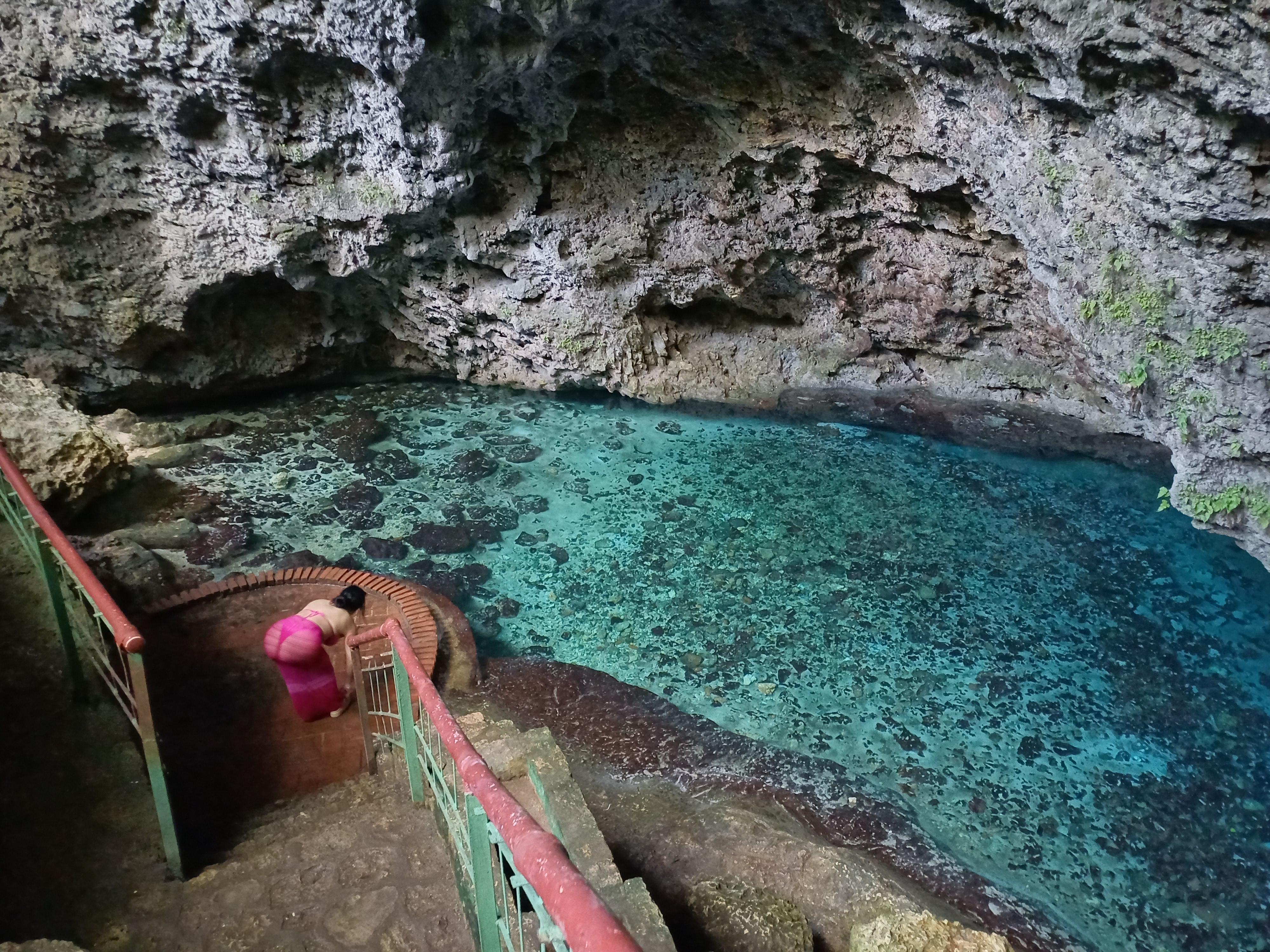 Santo Domingo Full-Day Highlights: Caves, Lighthouse, and Beaches