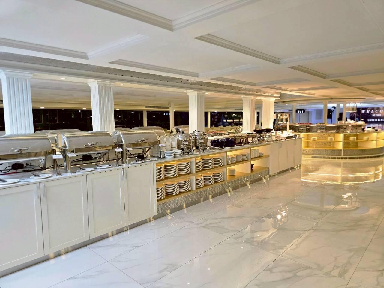 Noah 6-Star Luxury Chao Phraya Dinner Cruise