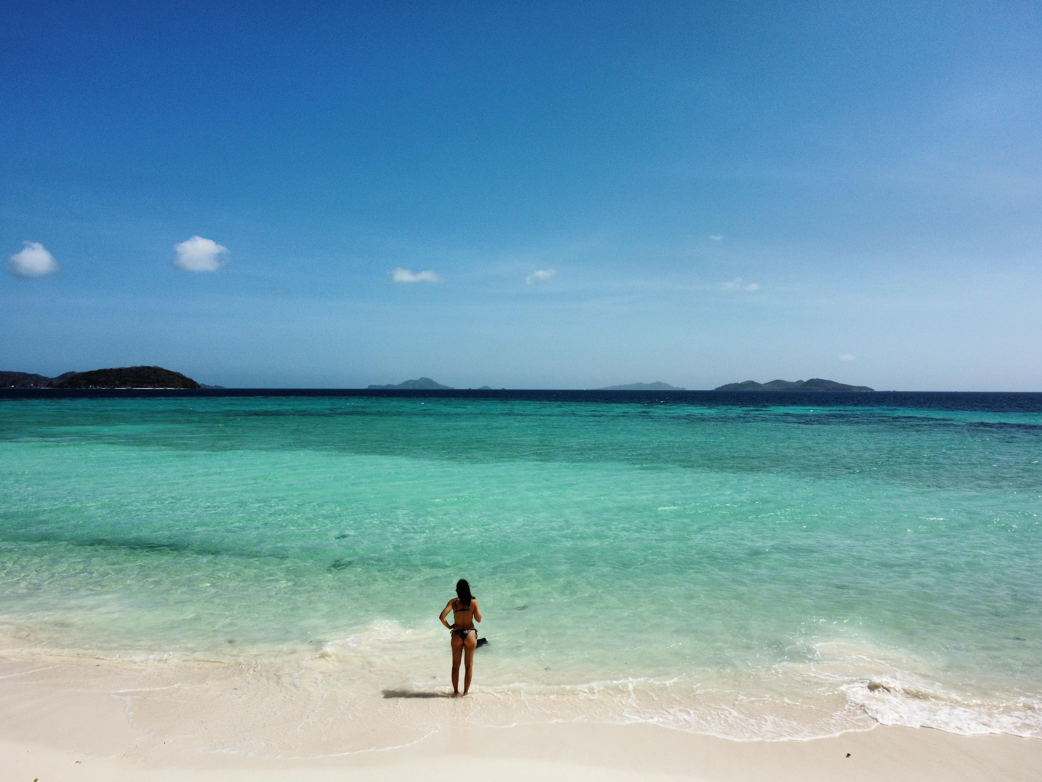 Coron Town: Island Hopping & Pristine Beaches Day Trip with Lunch