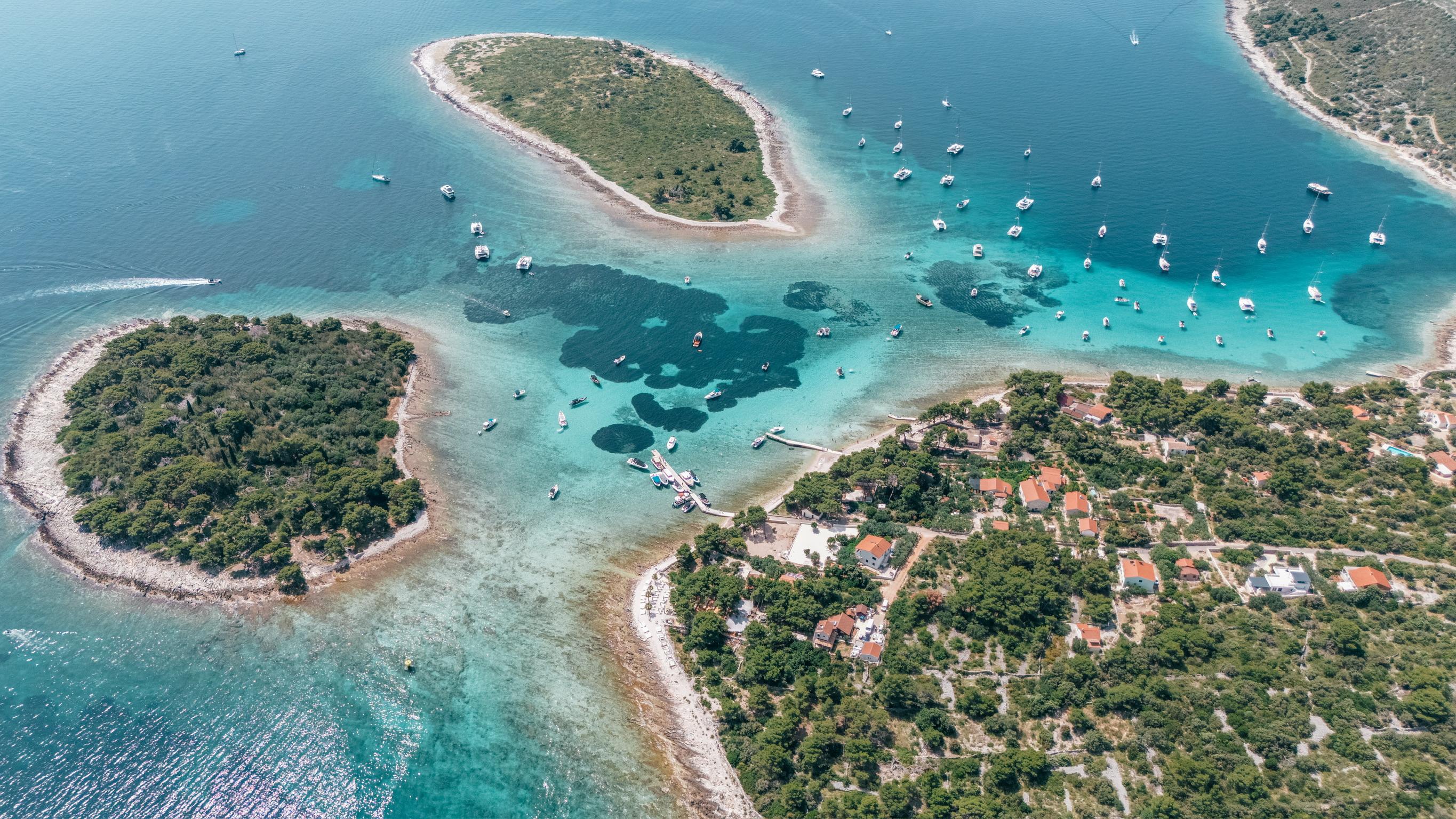 Split: Premium Blue Lagoon & 3-Island Speedboat Adventure